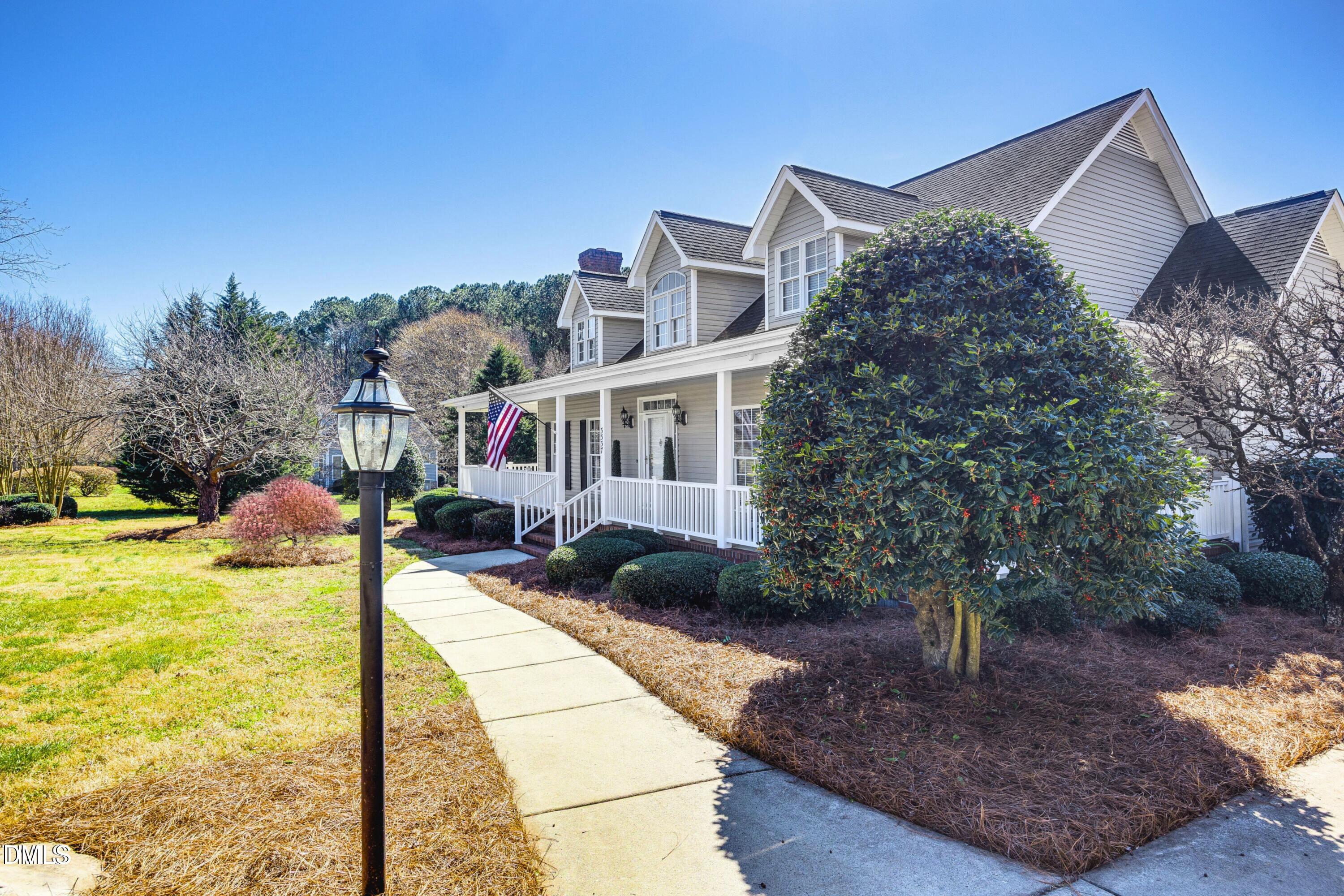 3337 Scarlet Oak Drive Property Photo 1