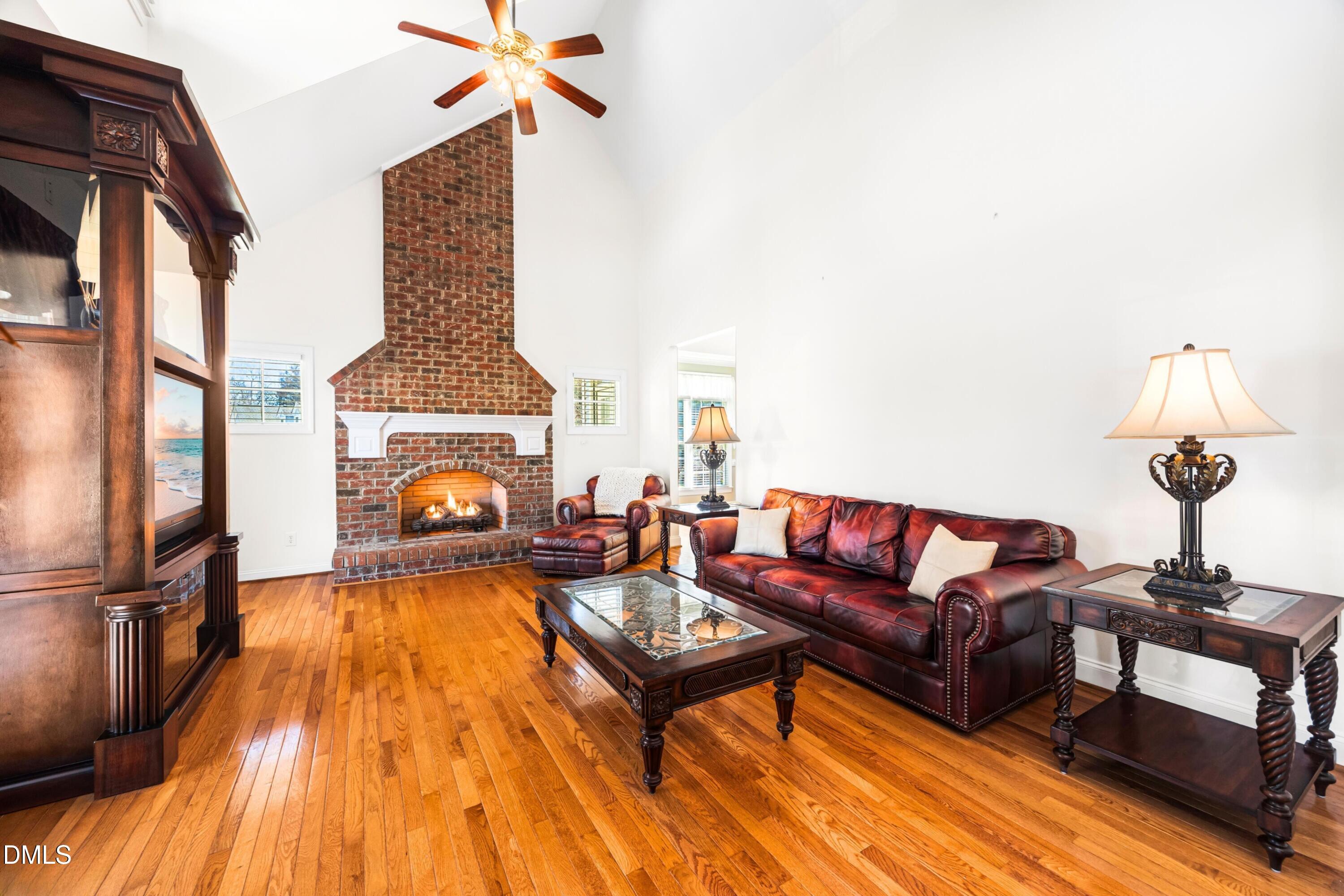 3337 Scarlet Oak Drive Property Photo 14