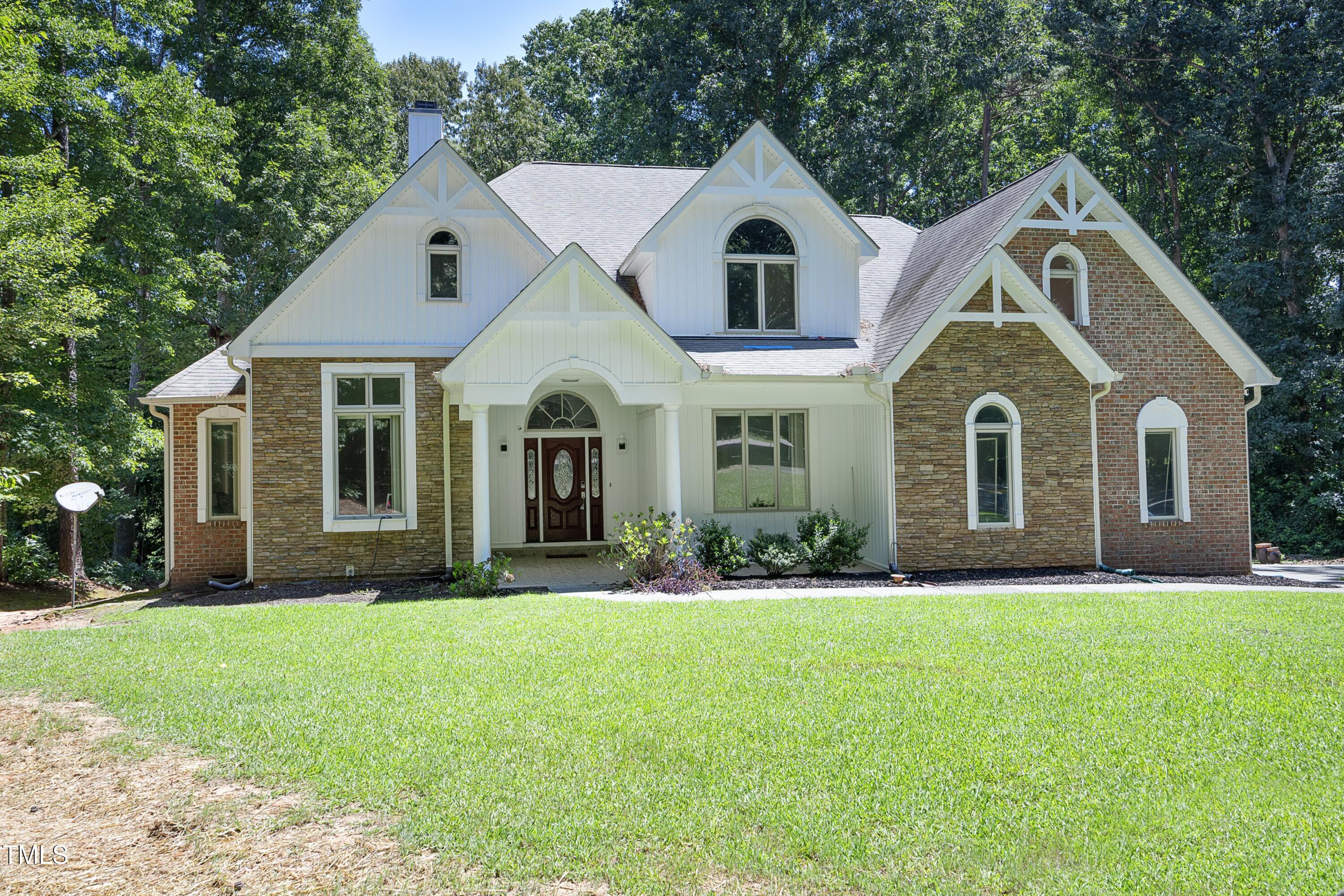 1432 Antiquity Avenue Property Photo 1