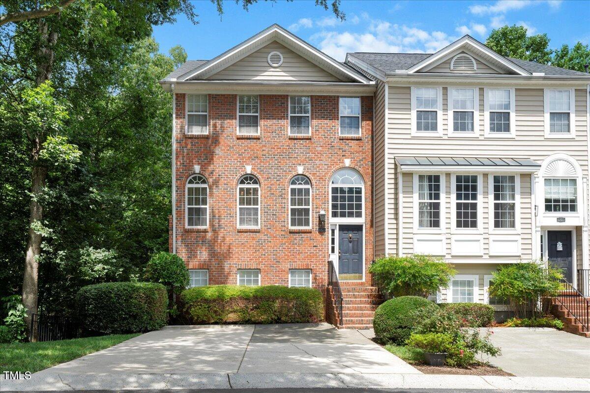 6821 Middleboro Drive Property Photo 1