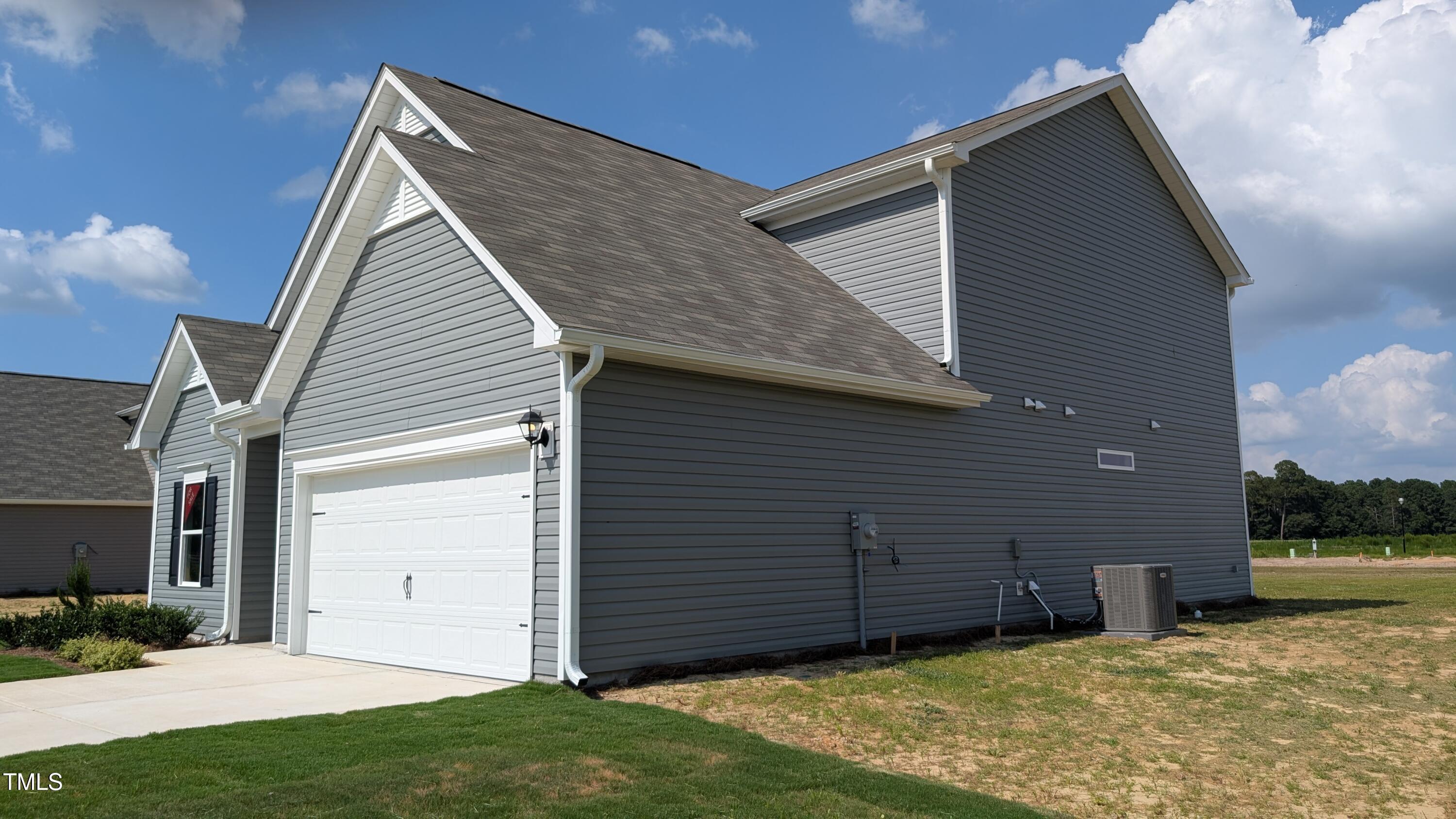 208 Saxony Drive Property Photo 2