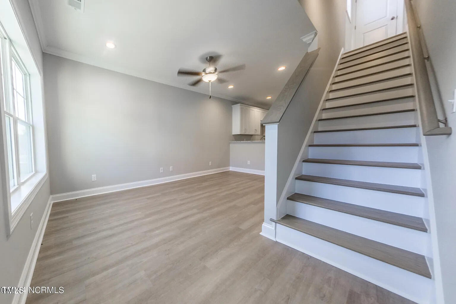 53 Crew Court Property Photo 9