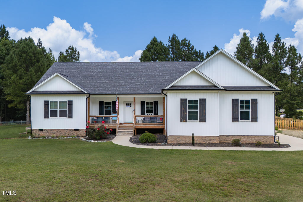 5004 Odell King Road Property Photo 1