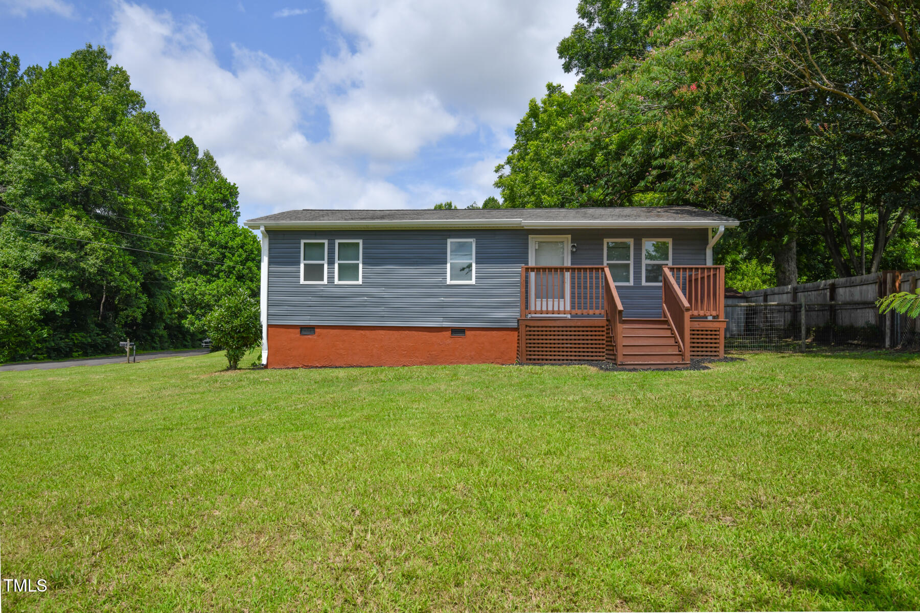 336 Sedalia Road Property Photo 1