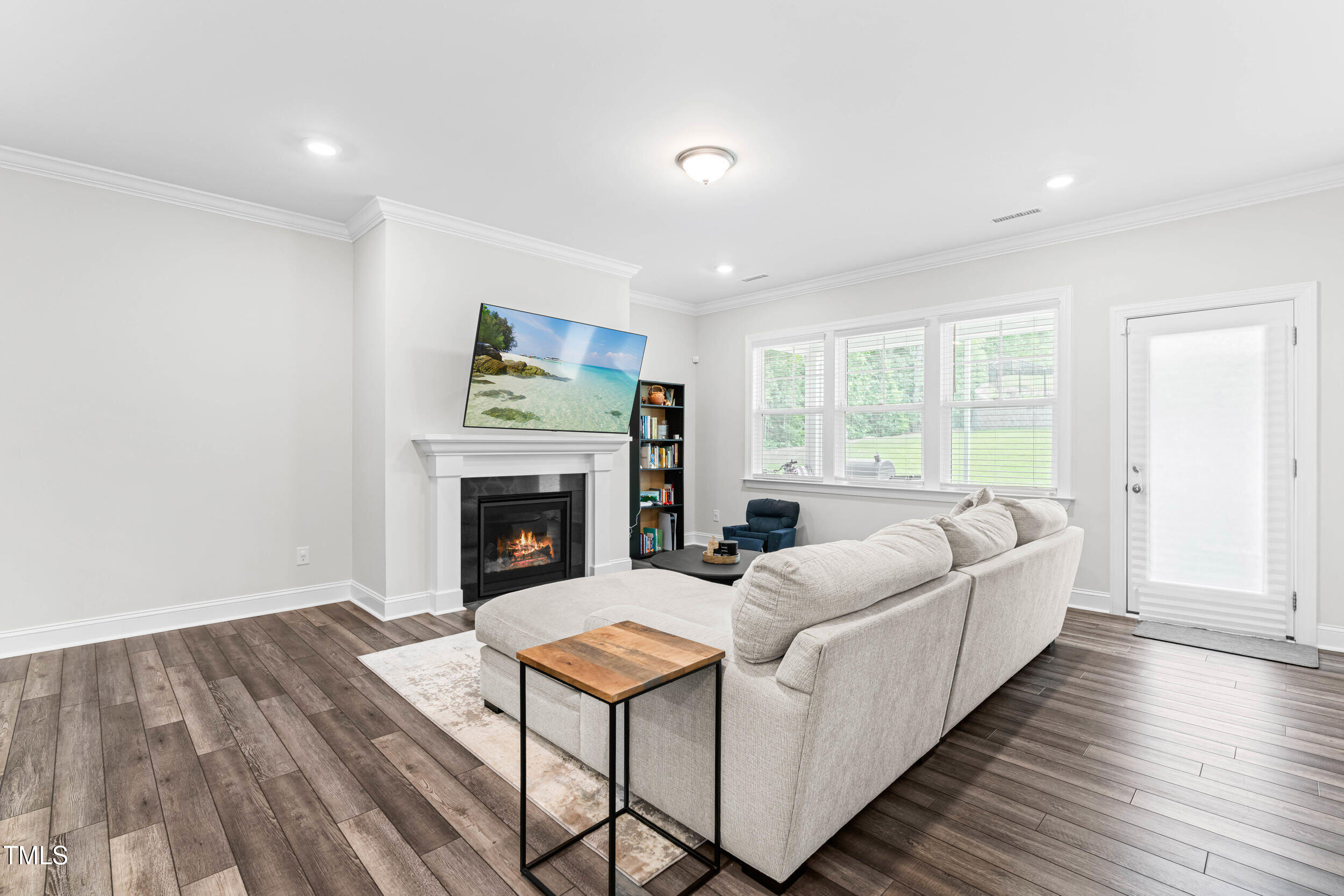 3917 Mount Moran Road Property Photo 14