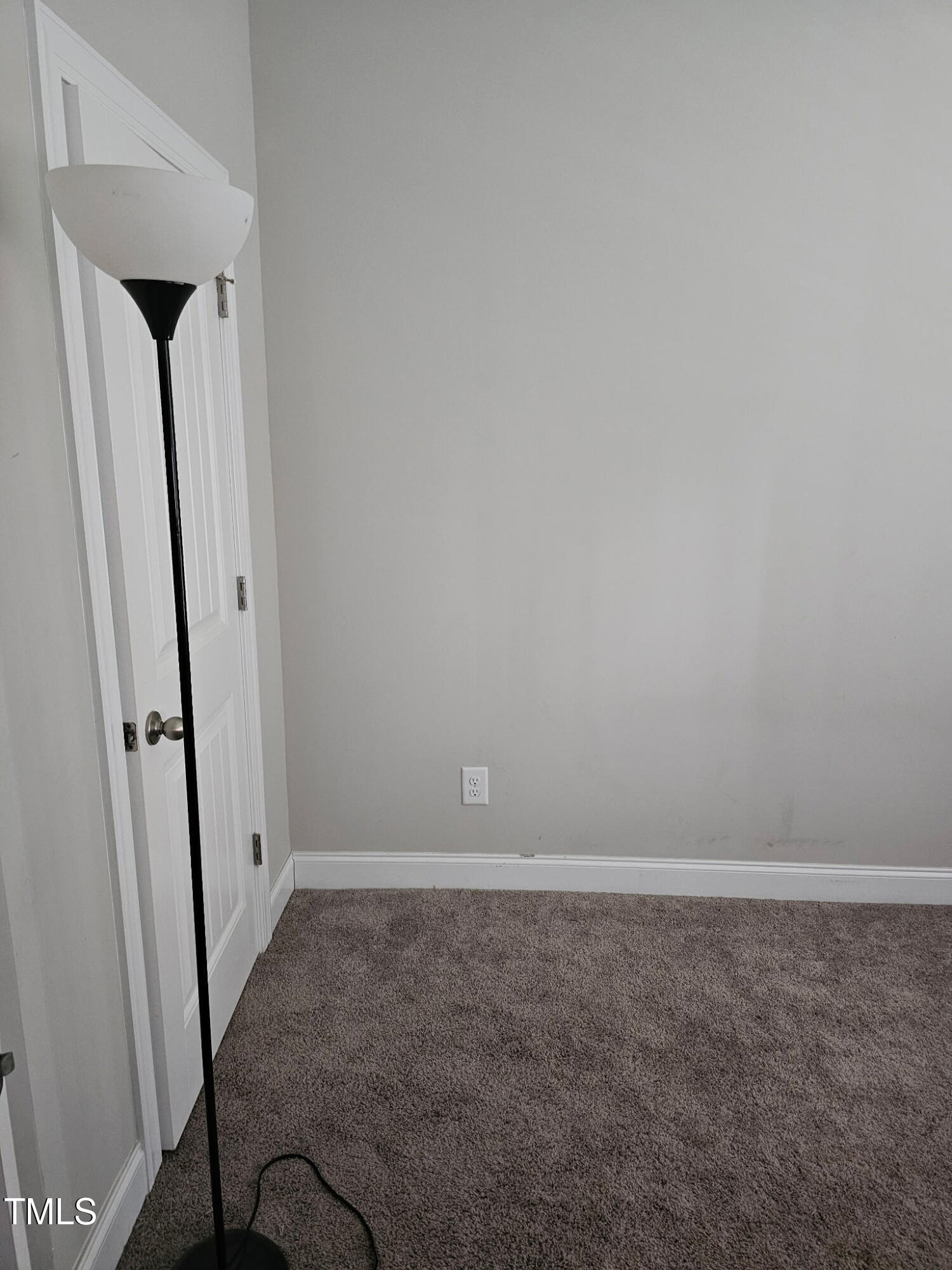 20 Issy Hawk Way Property Photo 3