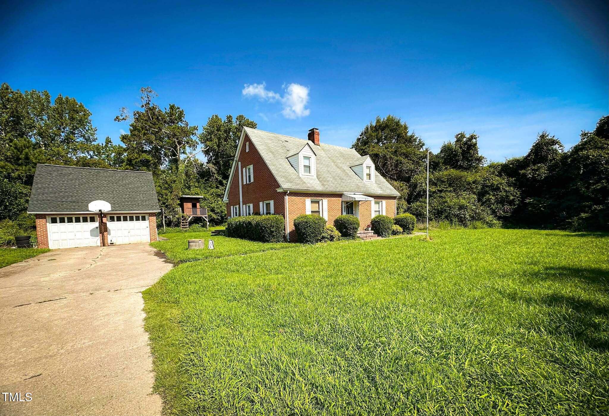 8683 Us Highway 15 Property Photo 1