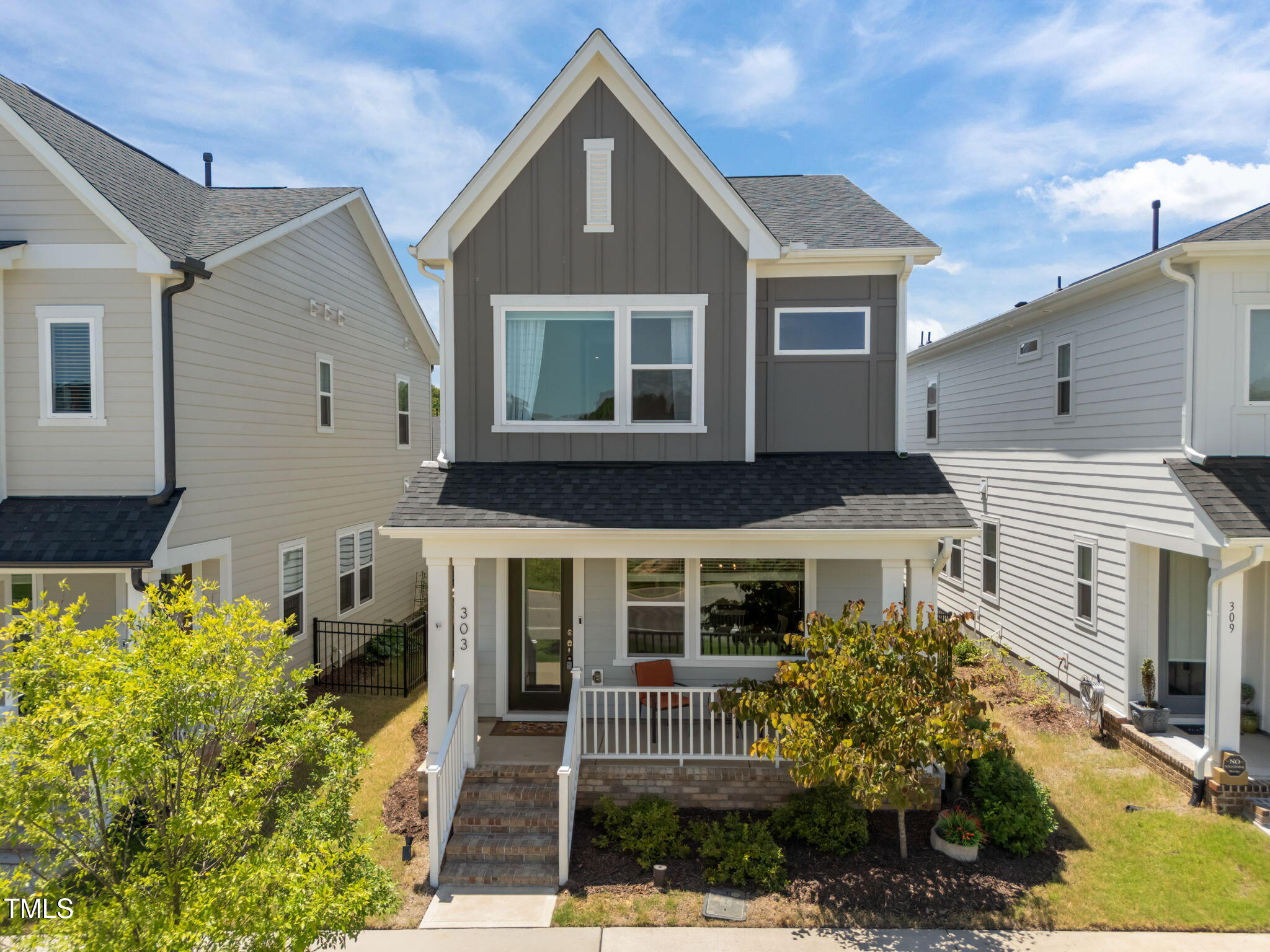 303 Wendover Parkway Property Photo 1