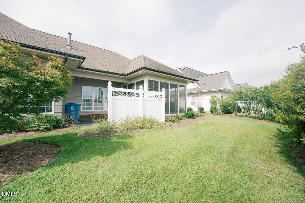 128 Crescent Drive Property Photo 3