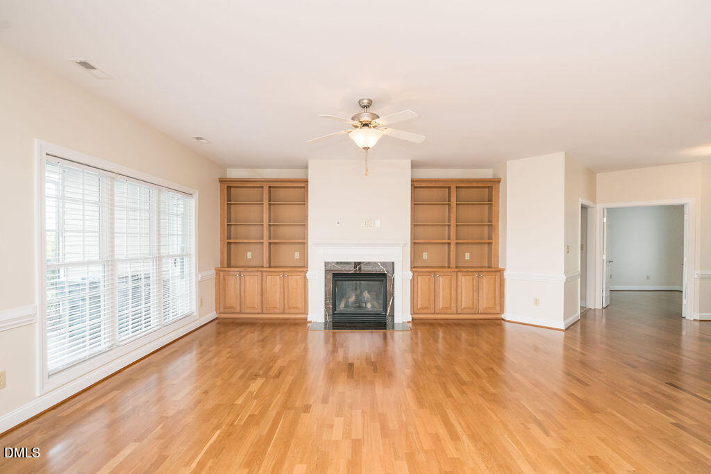 128 Crescent Drive Property Photo 6