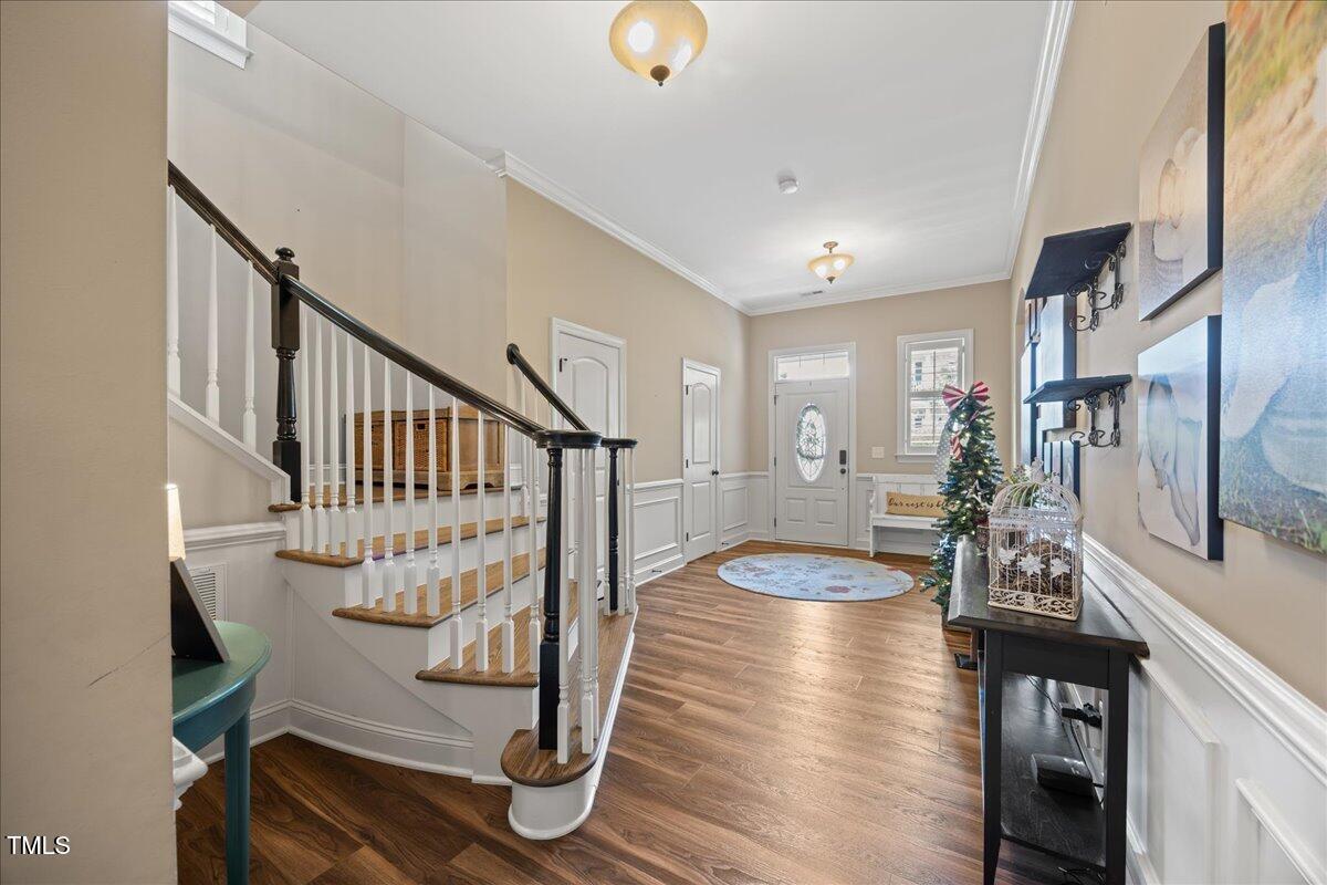 1300 Formal Garden Way Property Photo 6