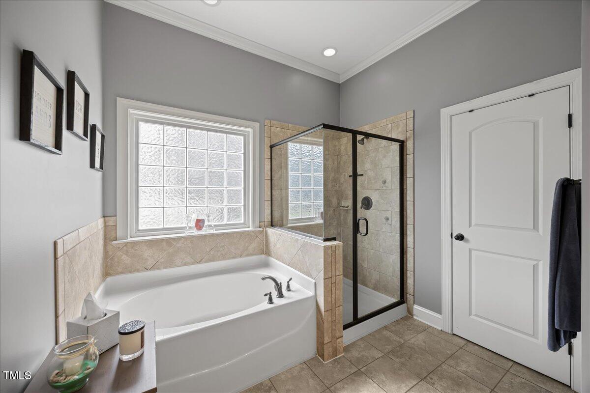 1300 Formal Garden Way Property Photo 12