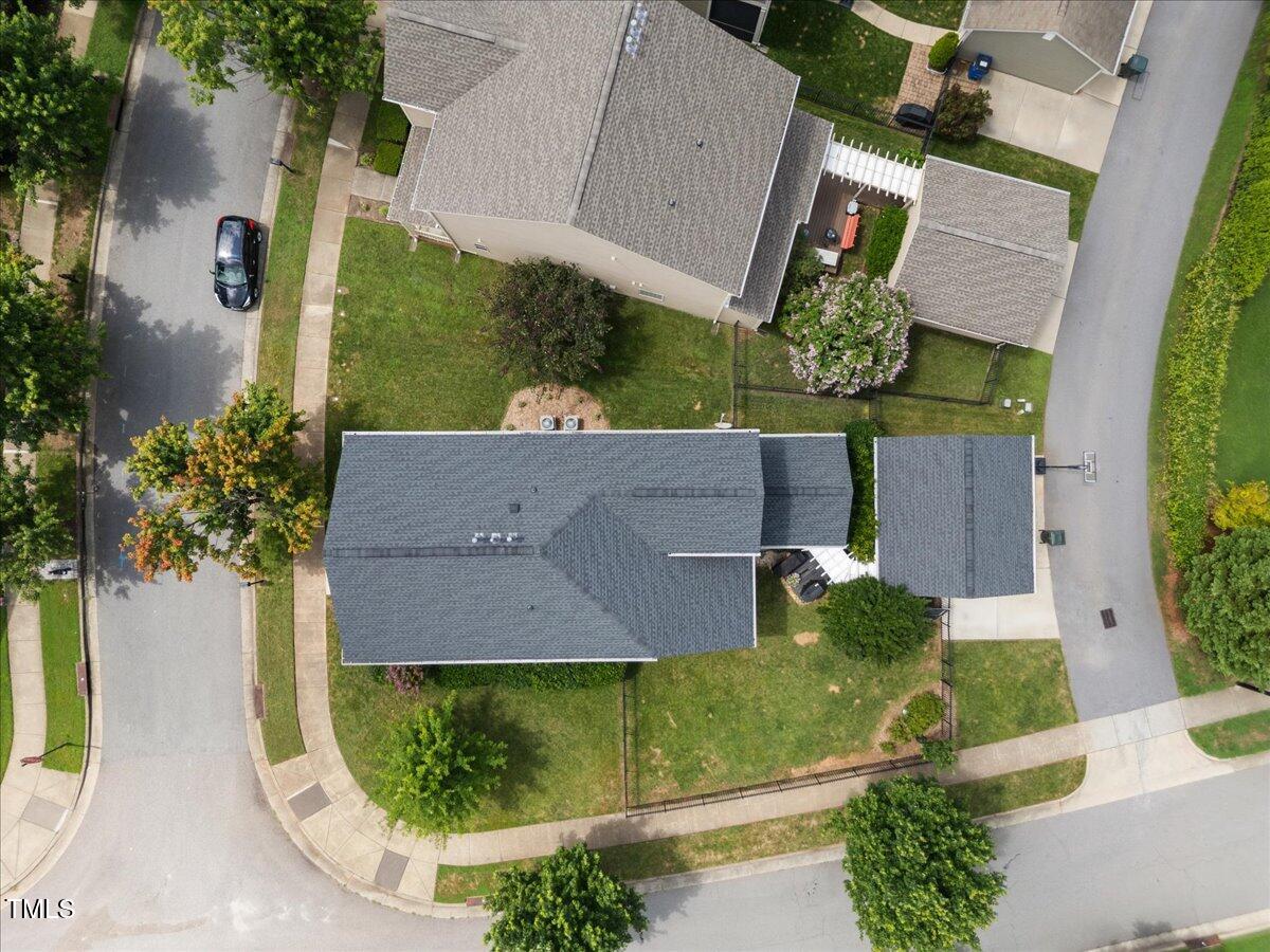 1300 Formal Garden Way Property Photo 39