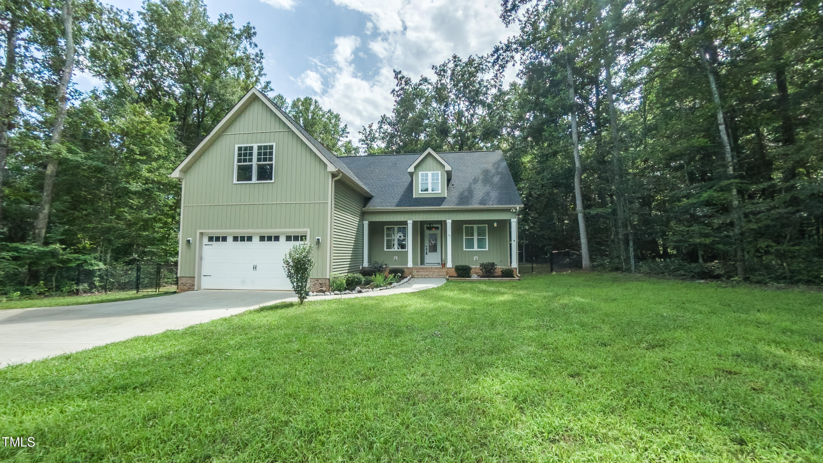 77 Running Deer Path Property Photo 1