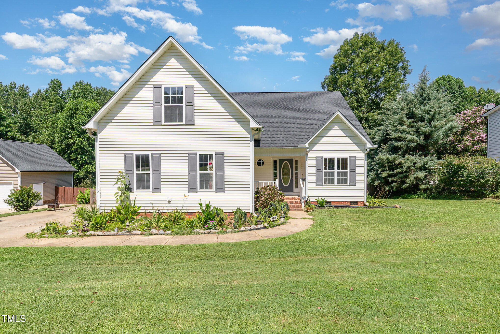392 Travel Lite Drive Property Photo