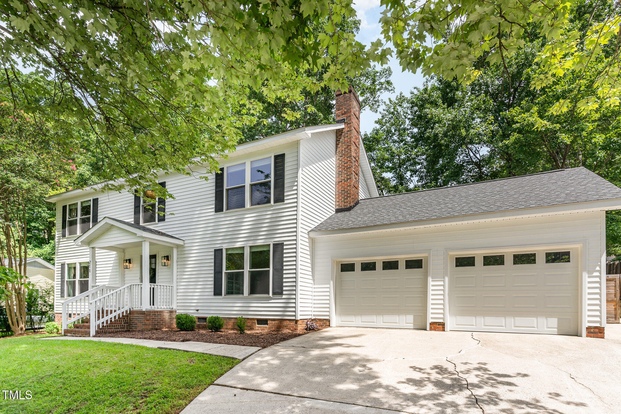 211 Wyatts Pond Lane Property Photo 1