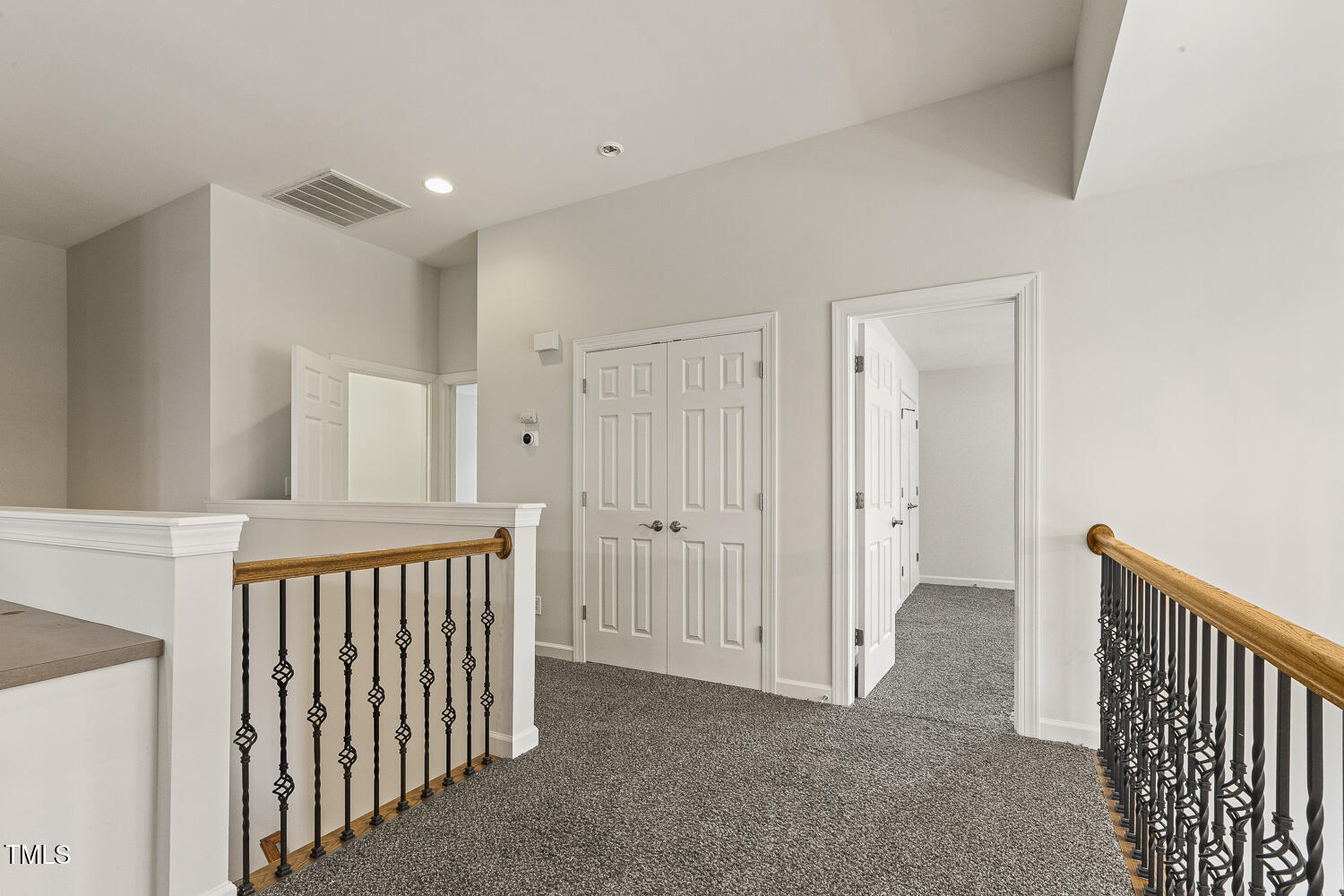 213 Cross Oaks Place Property Photo 44
