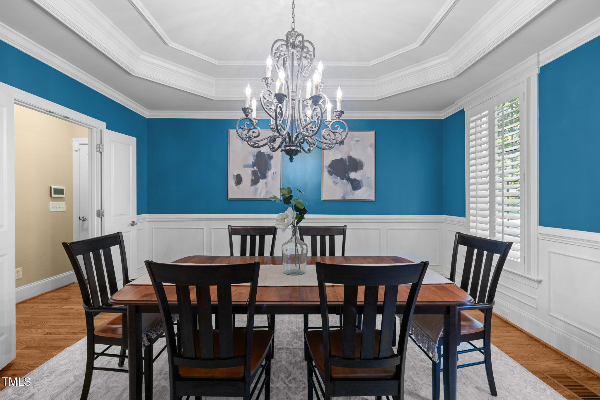 341 Oxfordshire Lane Property Photo 8