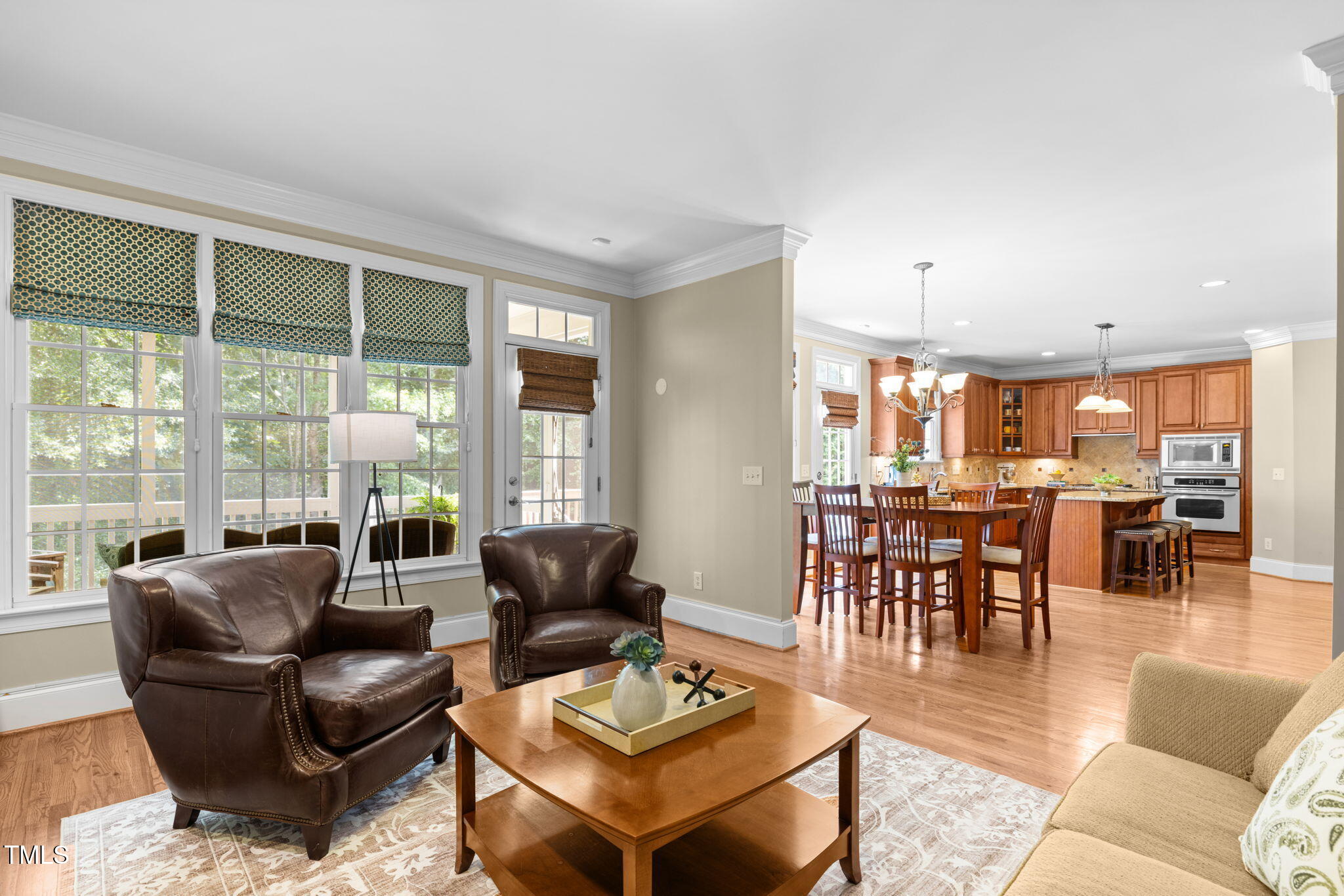 341 Oxfordshire Lane Property Photo 13