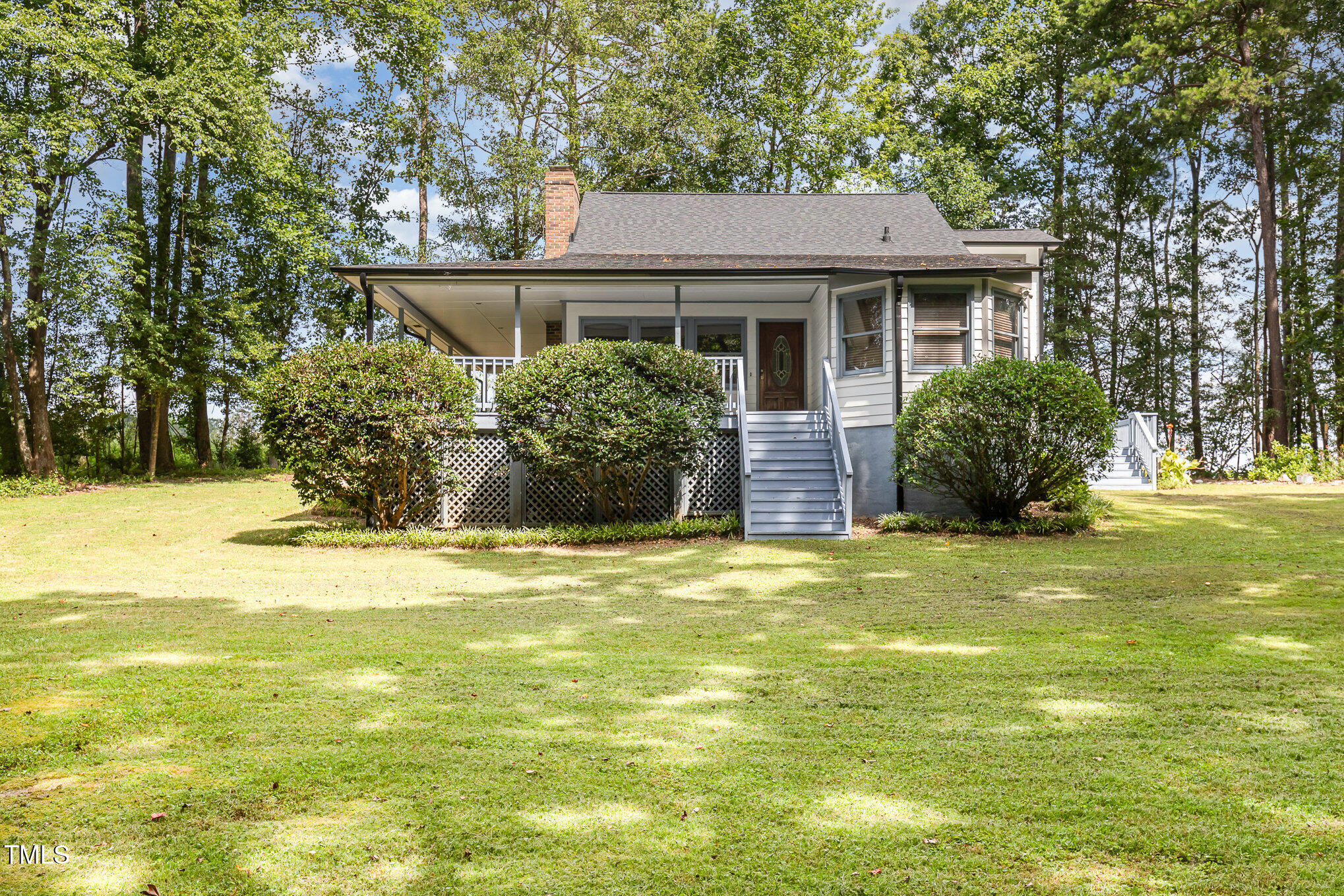 7187 Pearces Road Property Photo 1