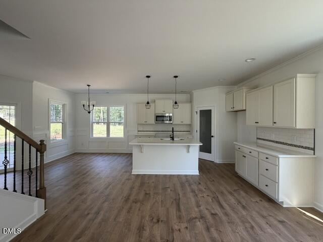 671 Little River Drive Property Photo 11