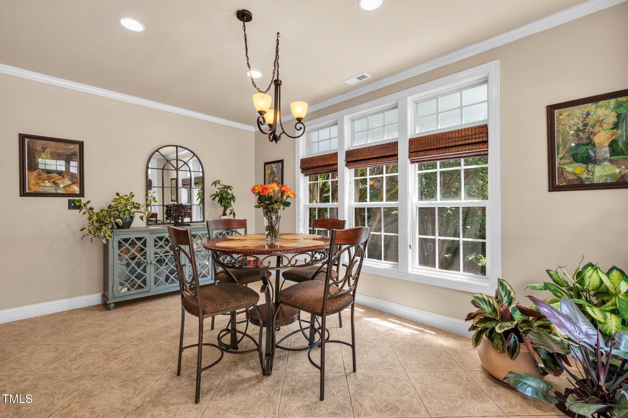 2921 Imperial Oaks Drive Property Photo 13