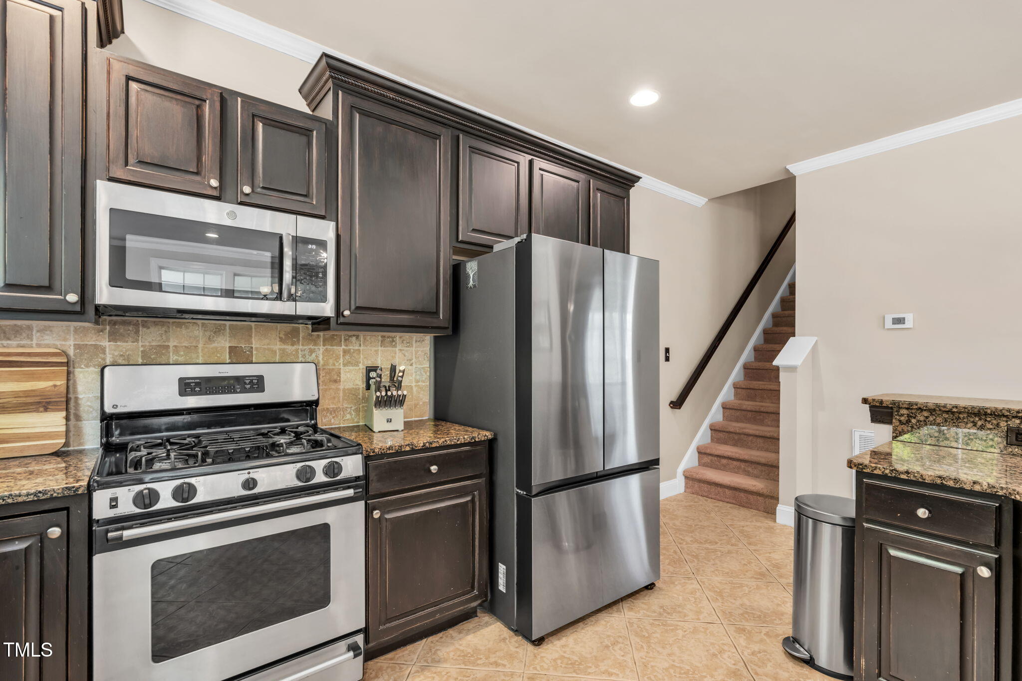 2921 Imperial Oaks Drive Property Photo 18
