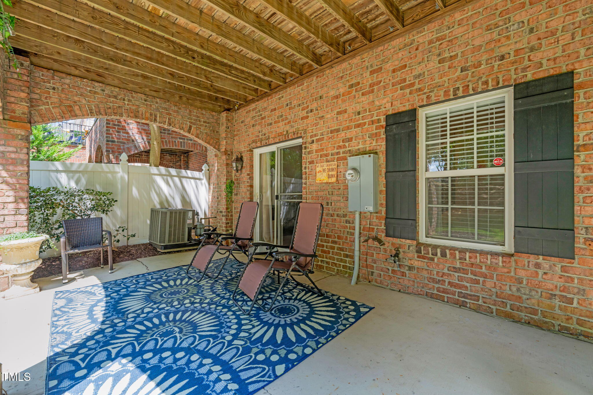 2921 Imperial Oaks Drive Property Photo 31