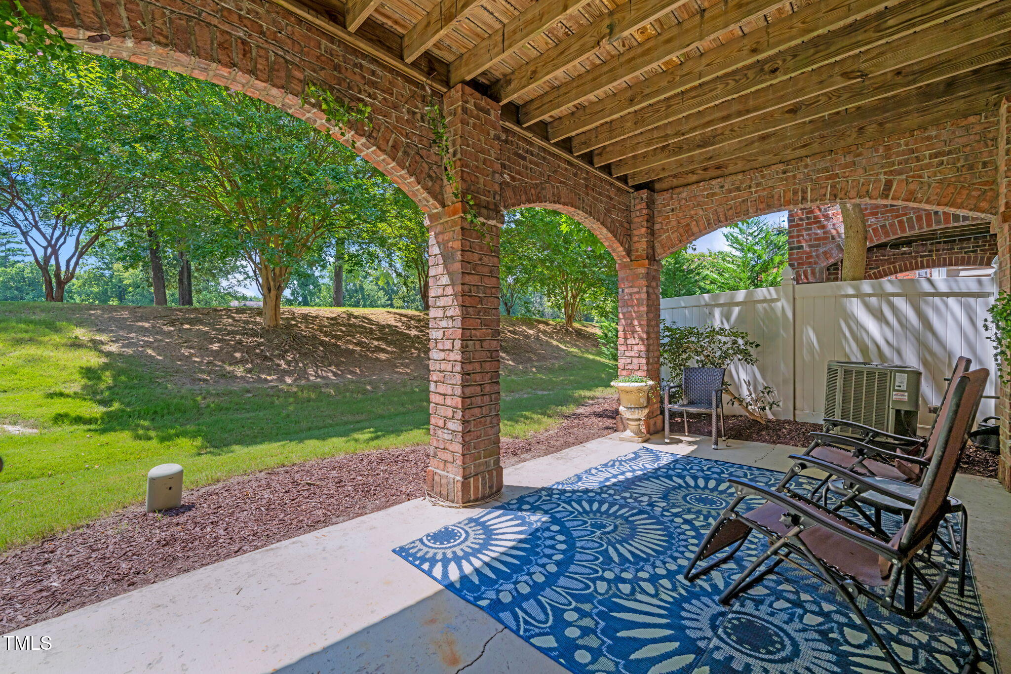 2921 Imperial Oaks Drive Property Photo 32
