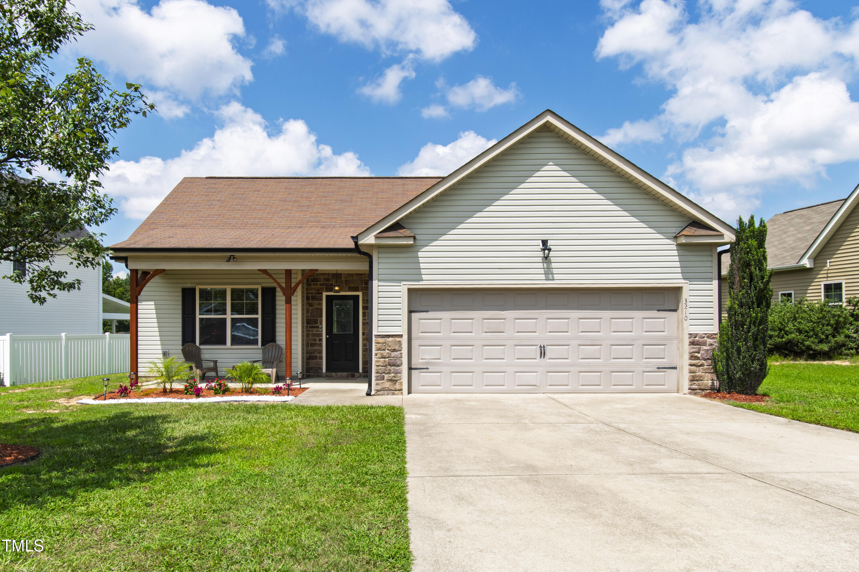 3210 Royal Deeside Court Property Photo 1