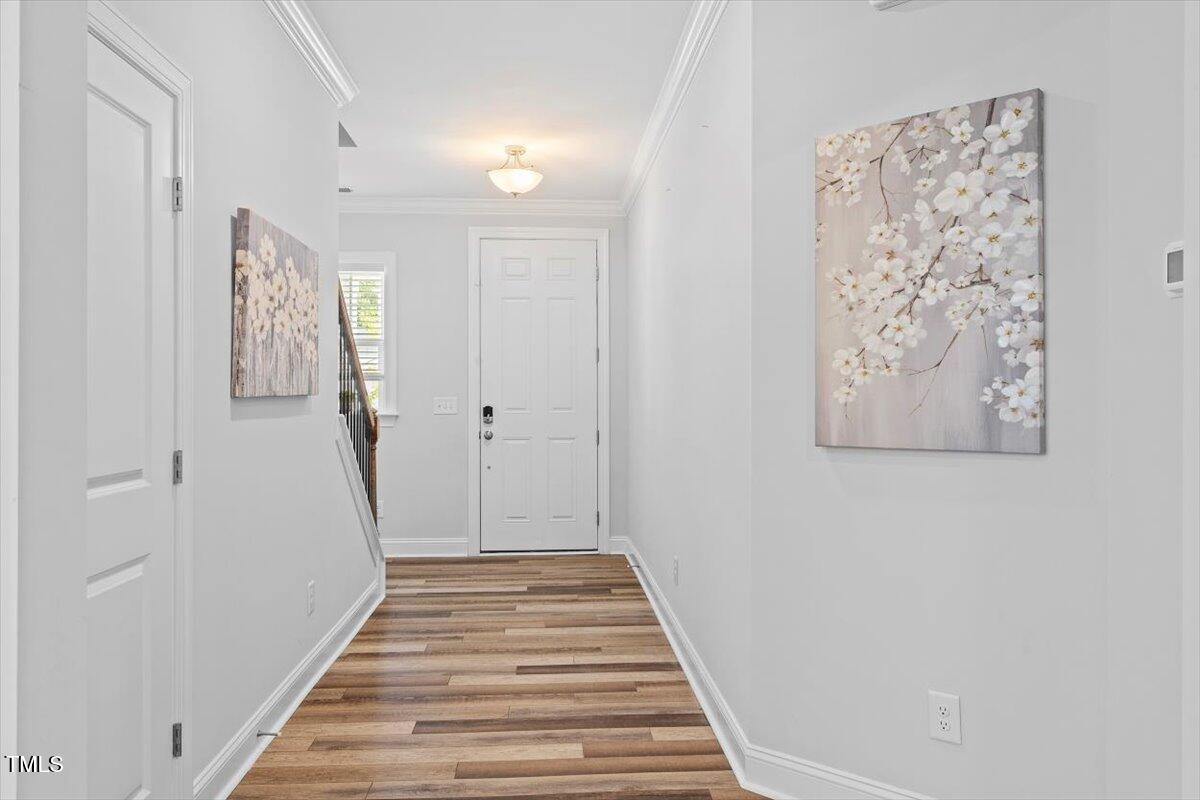 2264 Jollay Street Property Photo 6