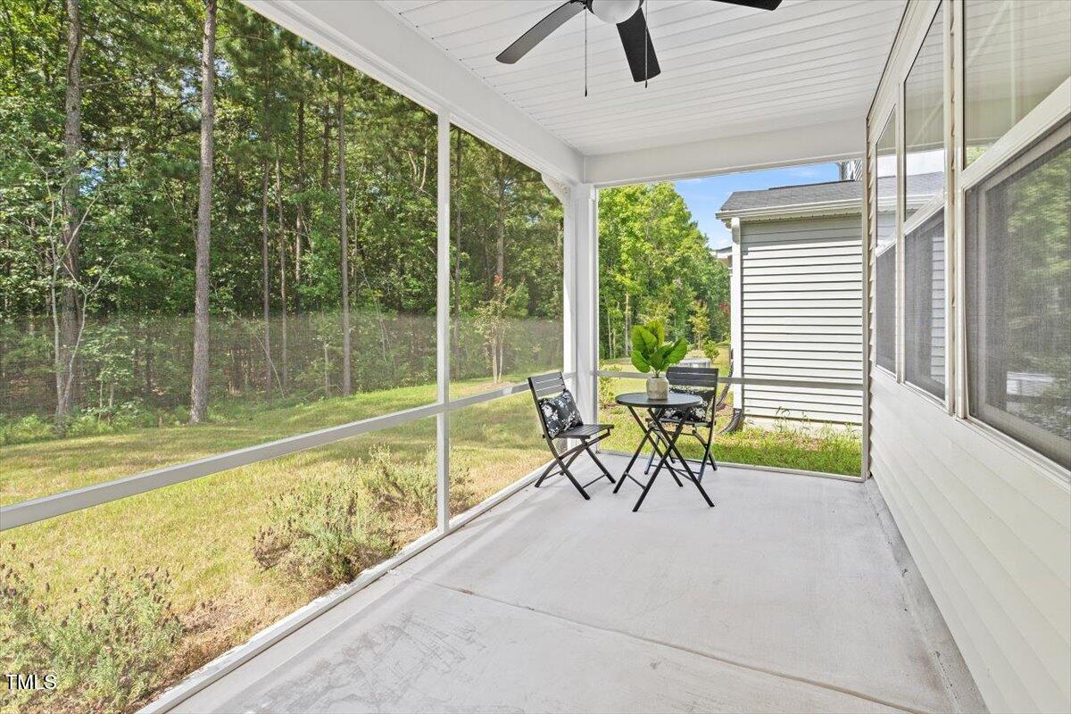 2264 Jollay Street Property Photo 43