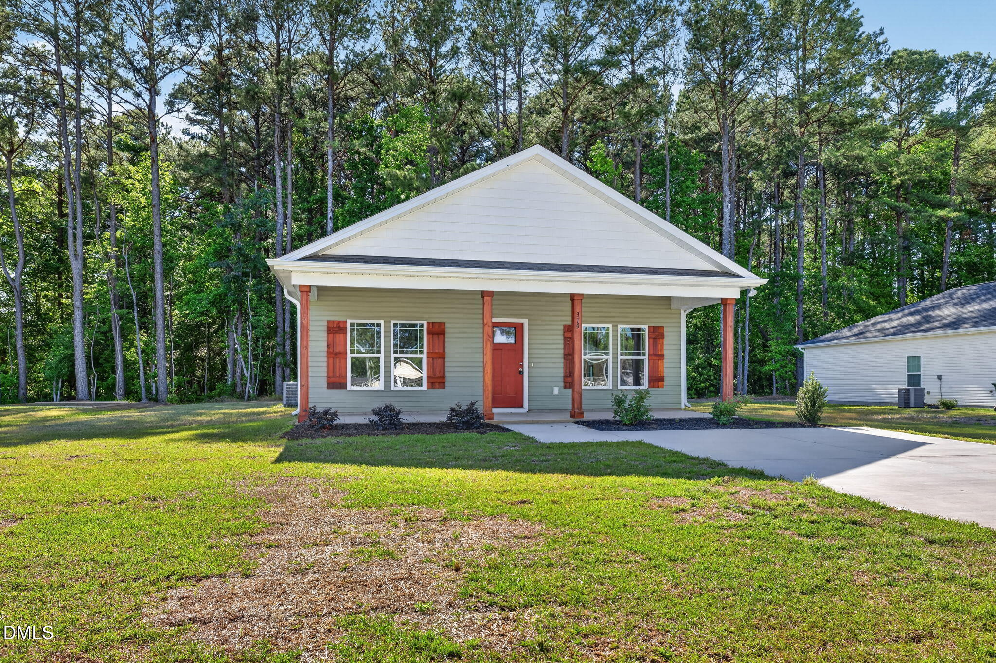 310 S Eastwood Drive (lot 10) Property Photo 4