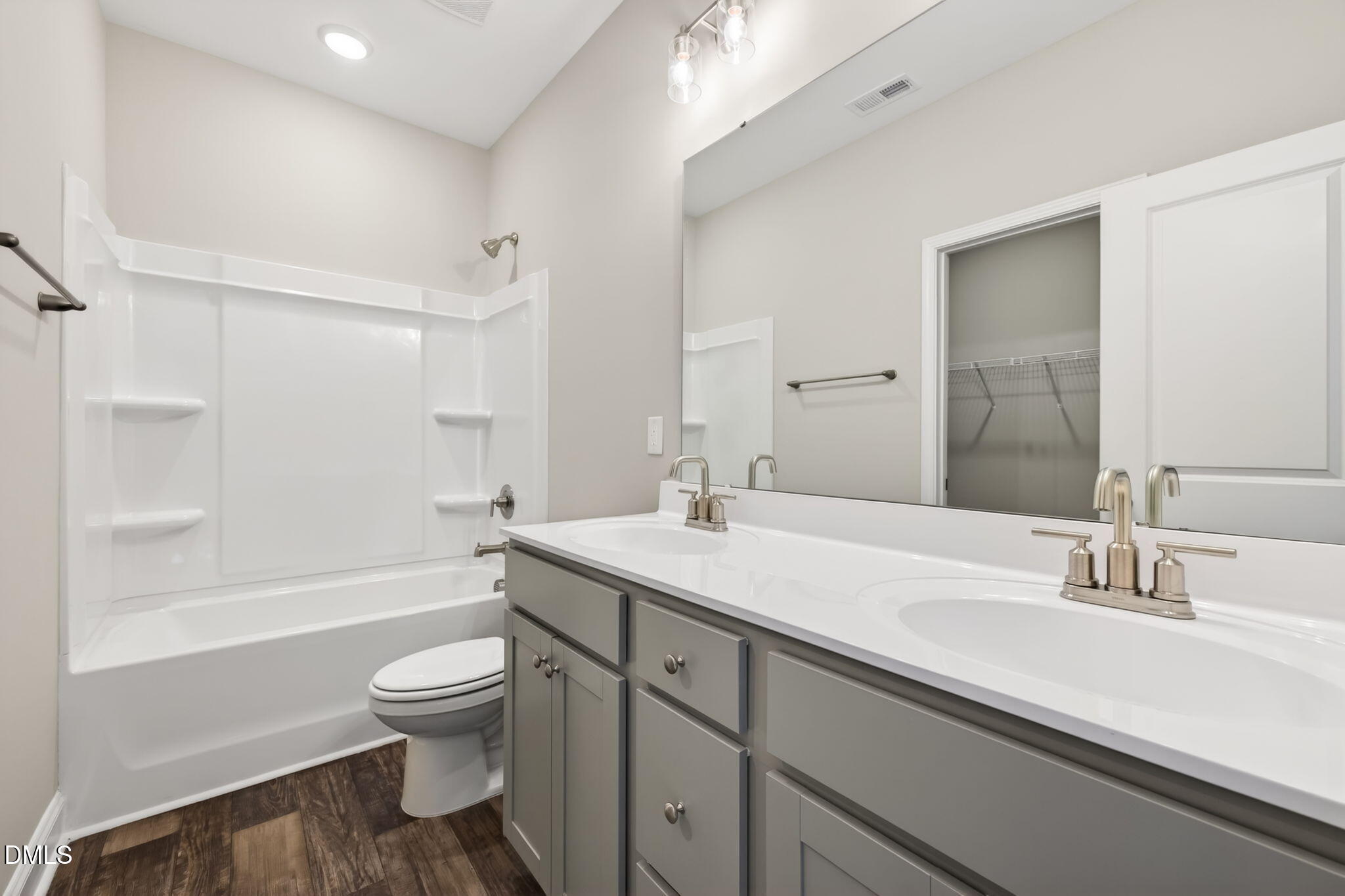 310 S Eastwood Drive (lot 10) Property Photo 20