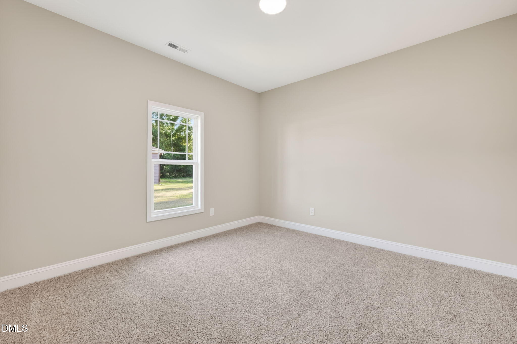 310 S Eastwood Drive (lot 10) Property Photo 23