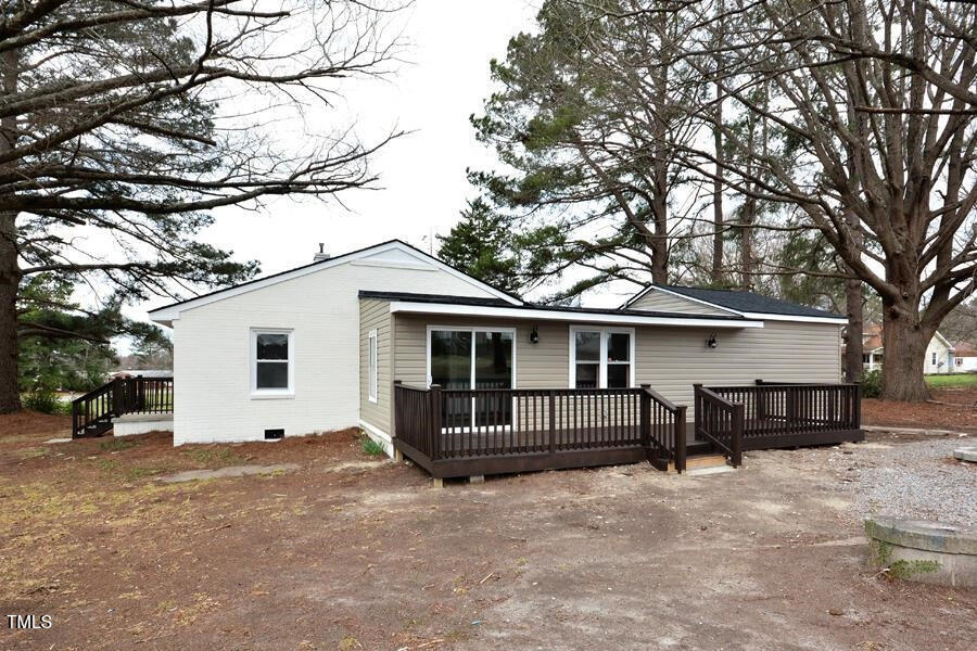 2105 Newton Dairy Road Property Photo 1