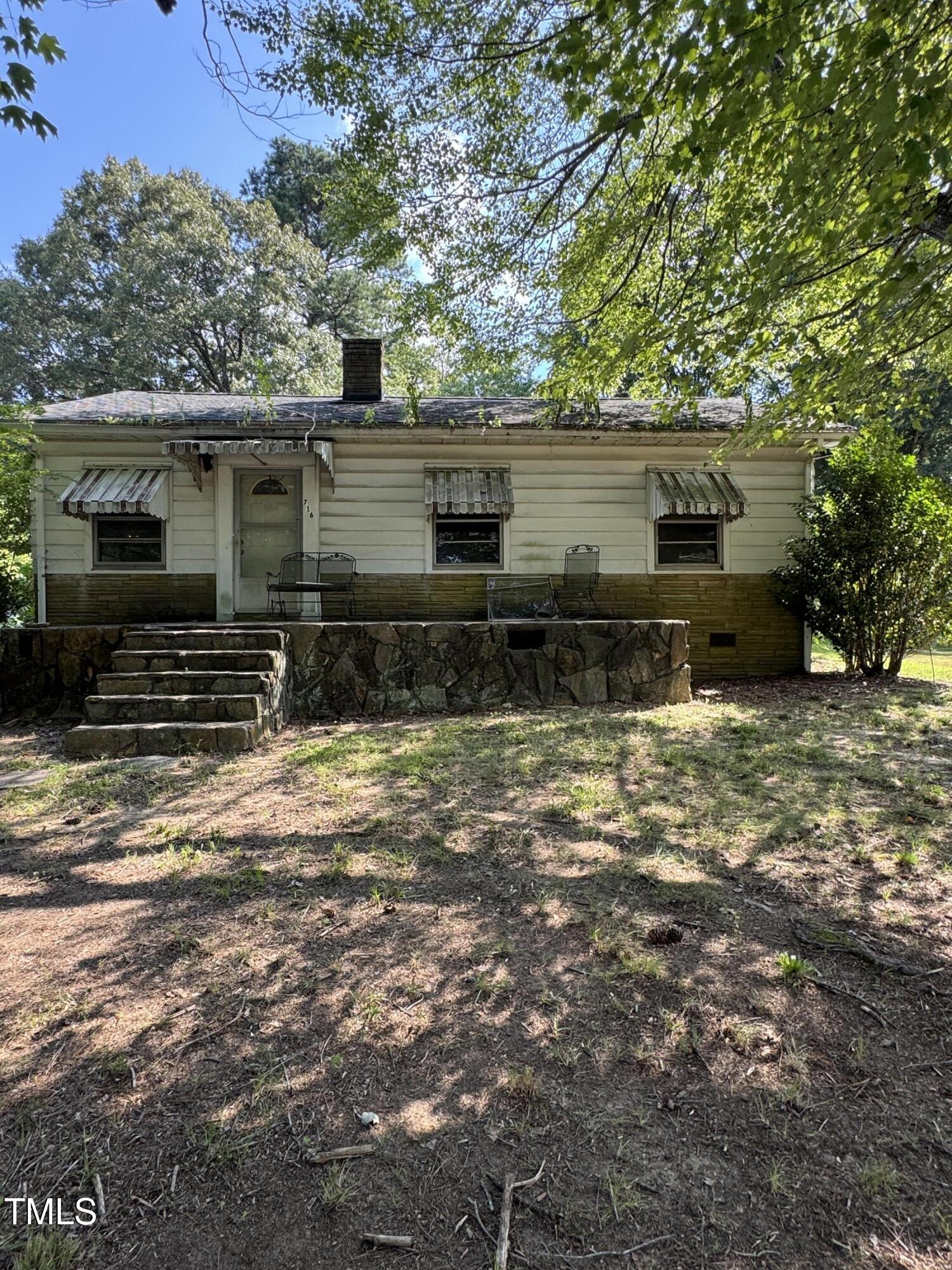 716 Williamsboro Street Property Photo 1