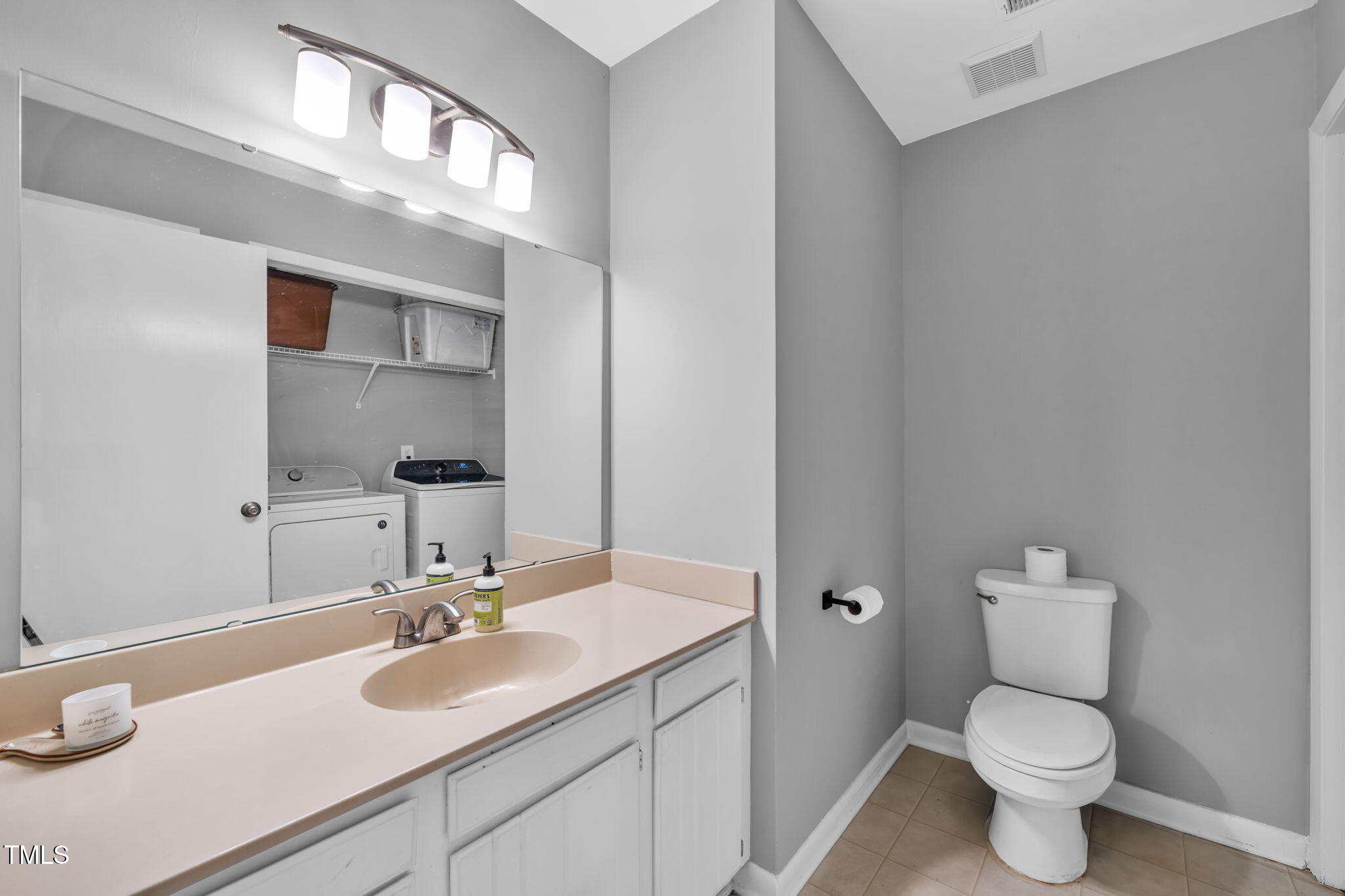 4401 Shadetree Court Property Photo 22