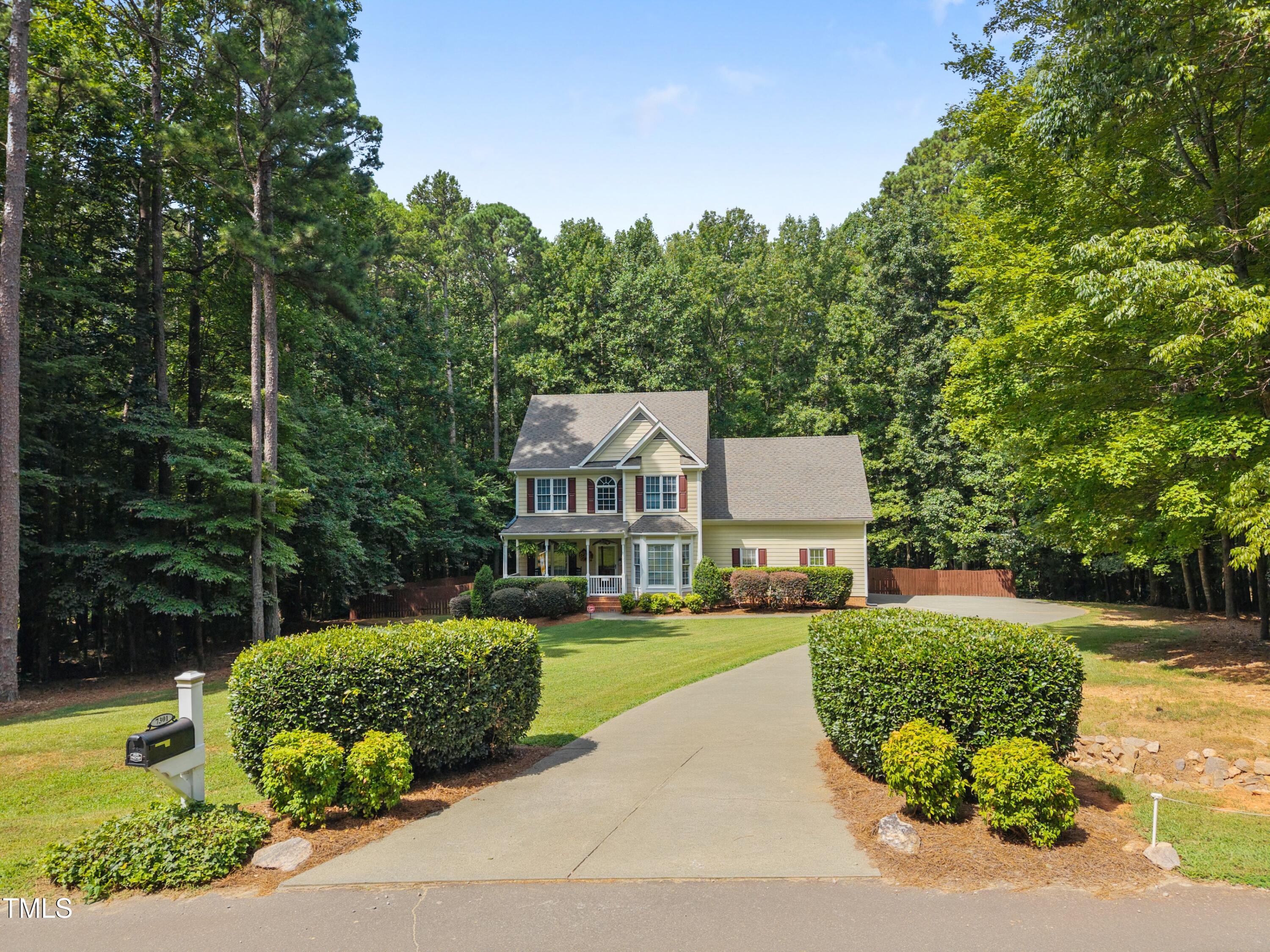 7301 Lakefall Drive Picture
