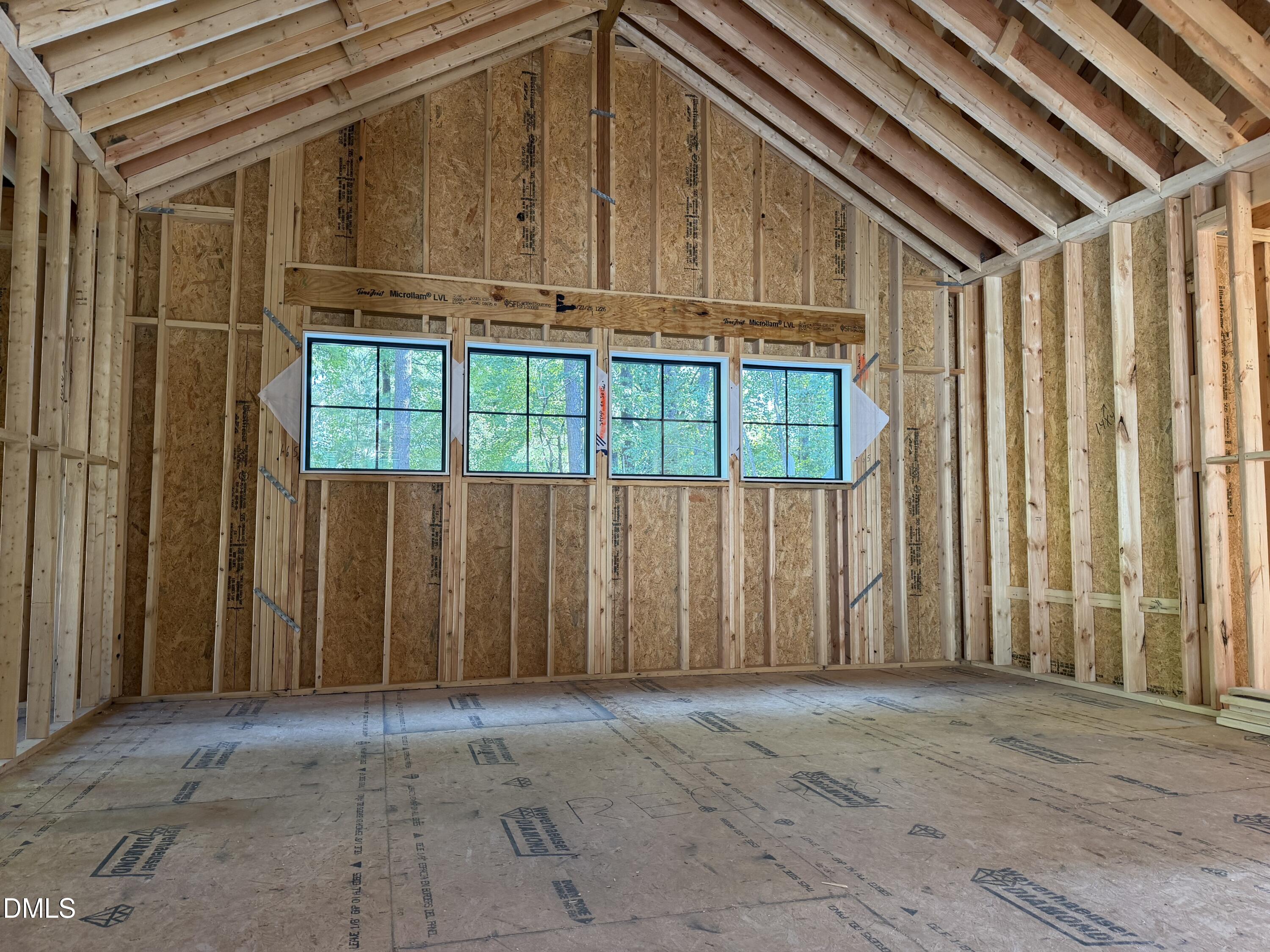 115 Forest Green Drive Property Photo 15