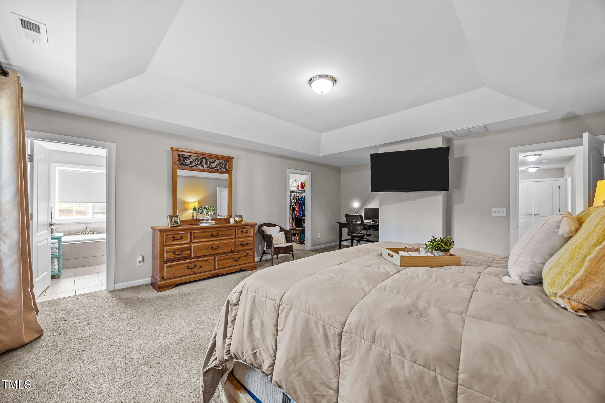 204 Horncliffe Way Property Photo 24