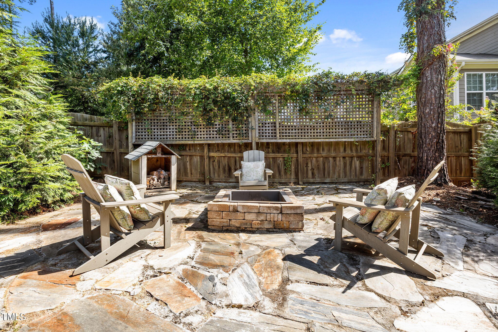 204 Horncliffe Way Property Photo 35