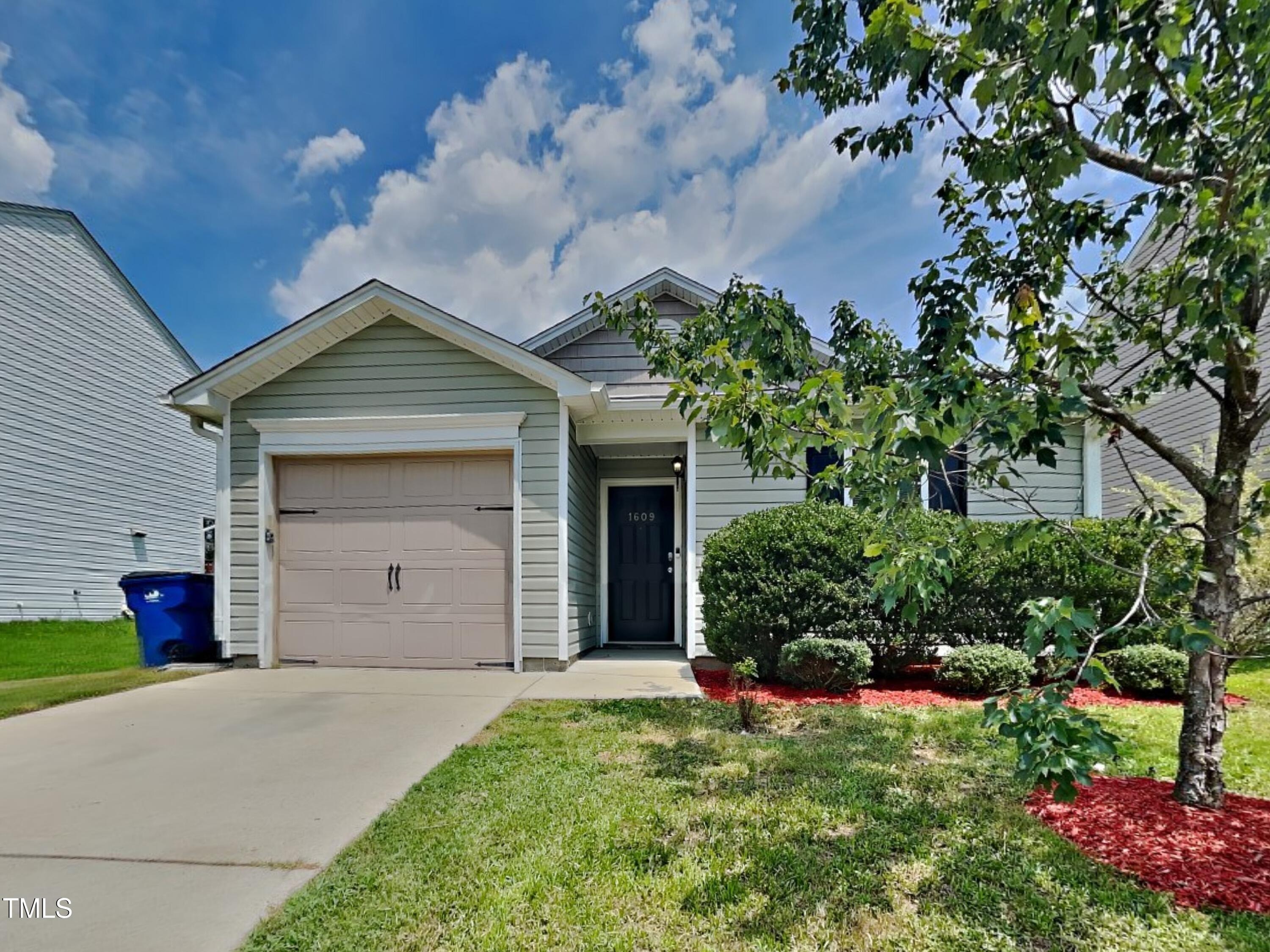 1609 Brownairs Lane Property Photo 1