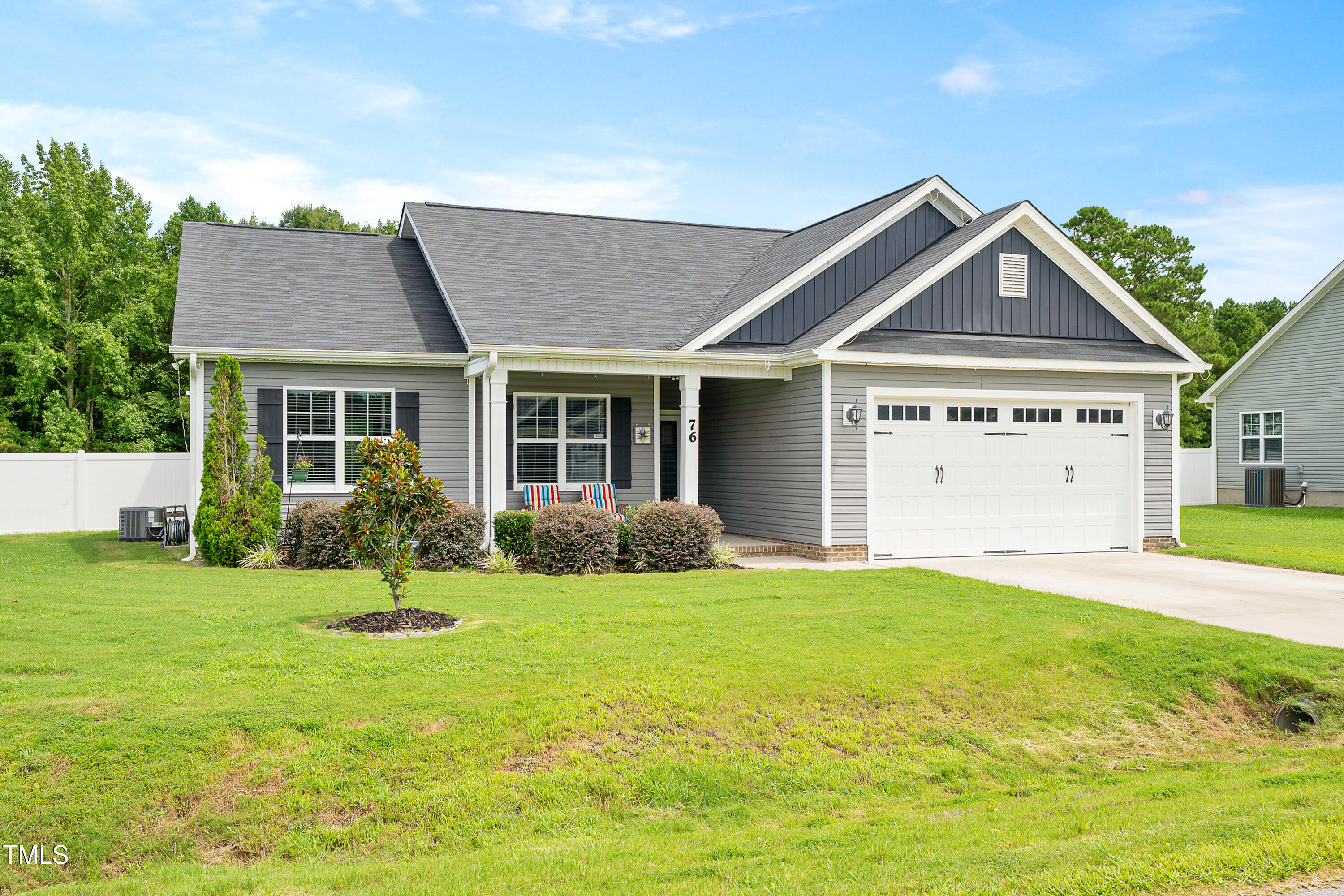 76 Day Lily Street Property Photo 1