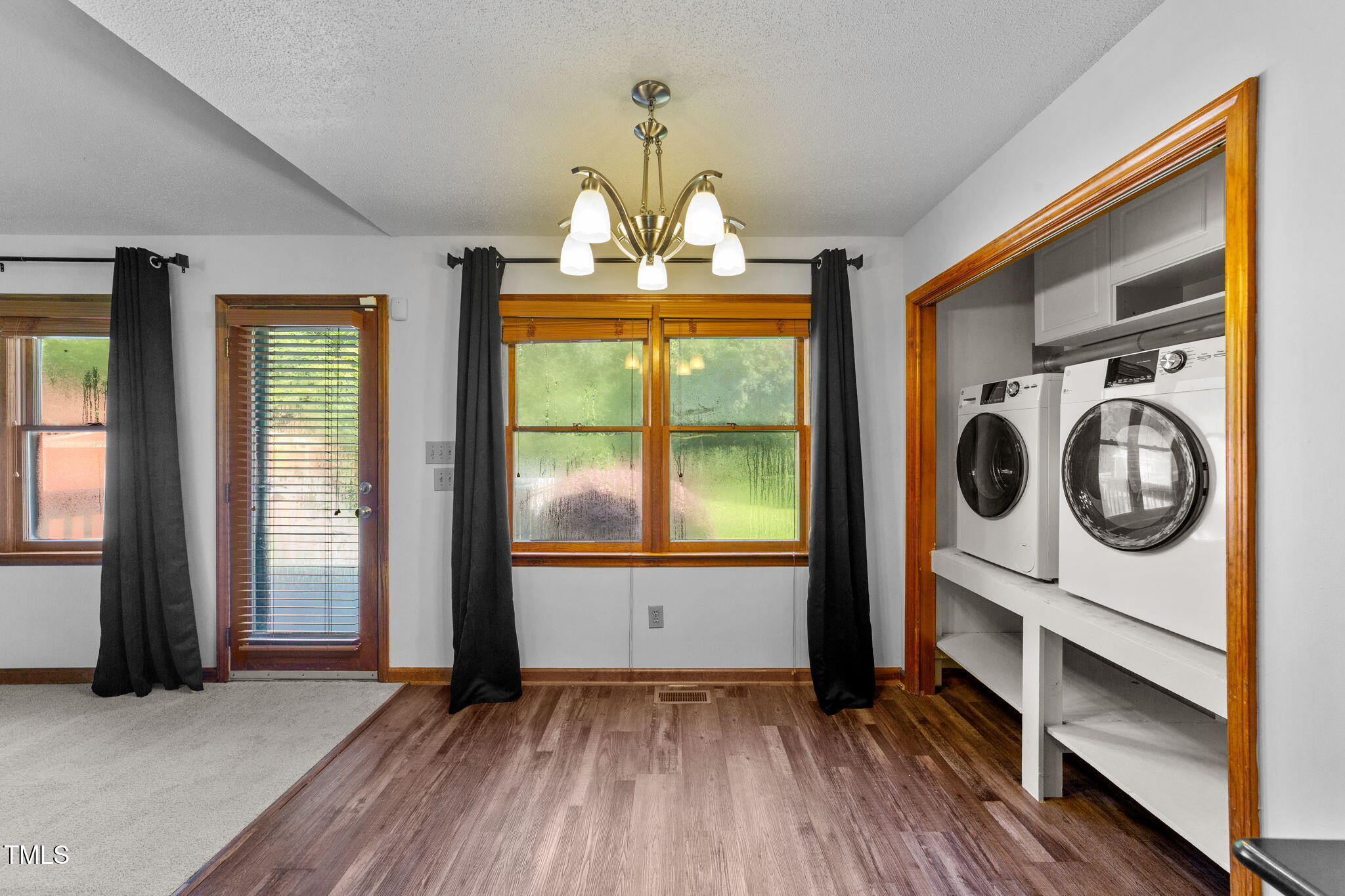2712 Quail Point Drive Property Photo 4