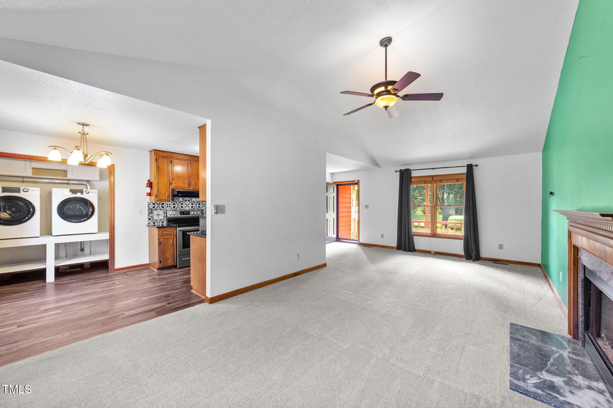 2712 Quail Point Drive Property Photo 7