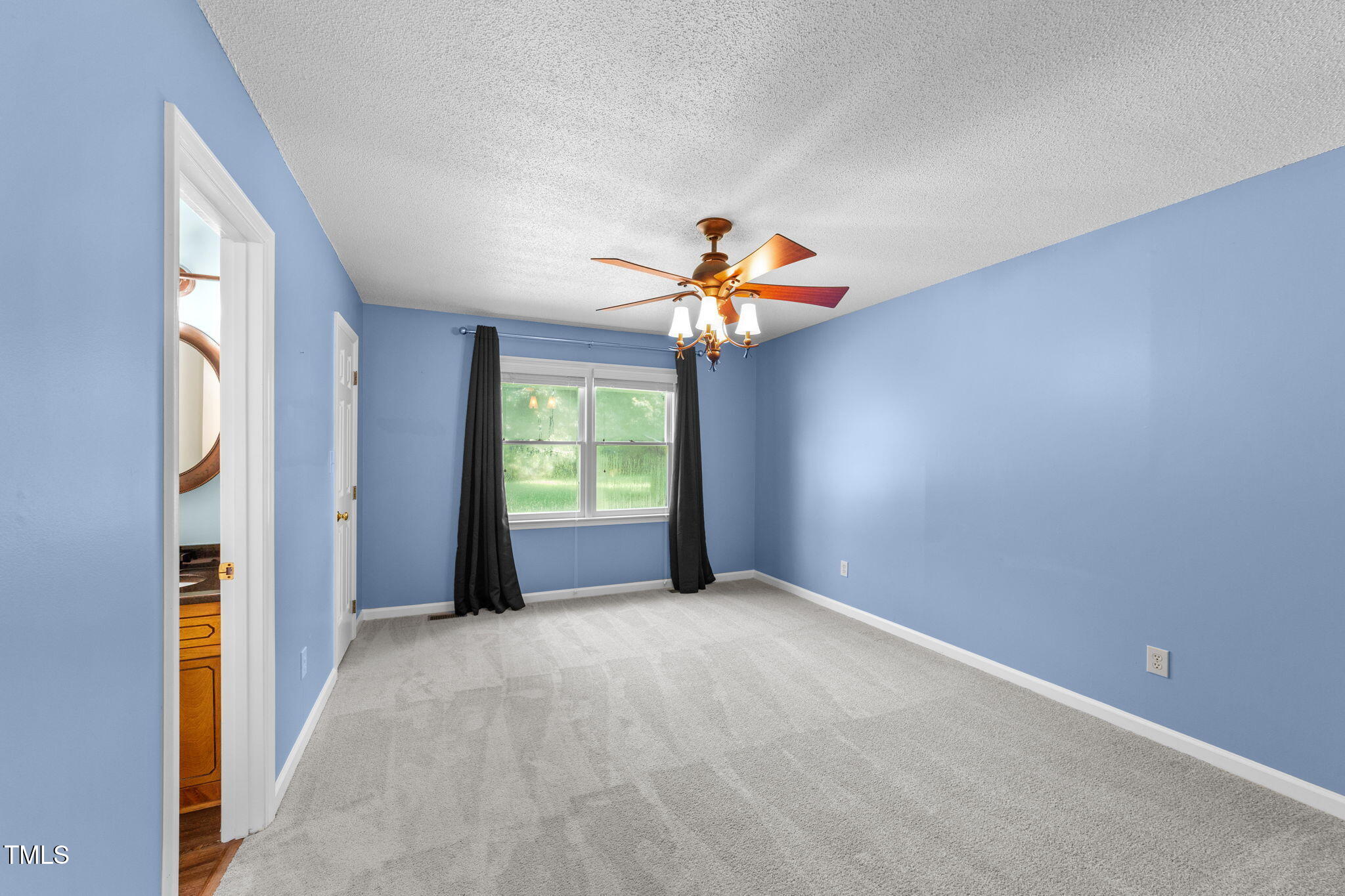 2712 Quail Point Drive Property Photo 8
