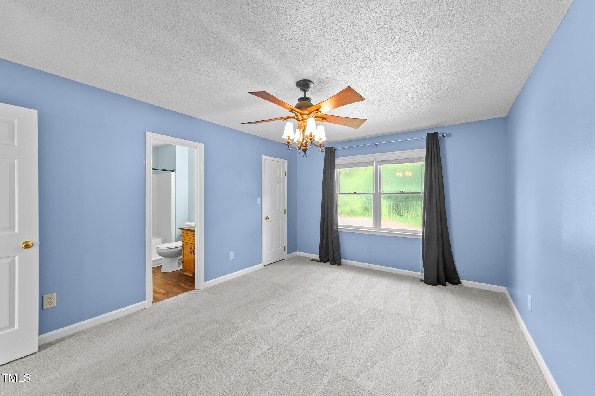2712 Quail Point Drive Property Photo 9