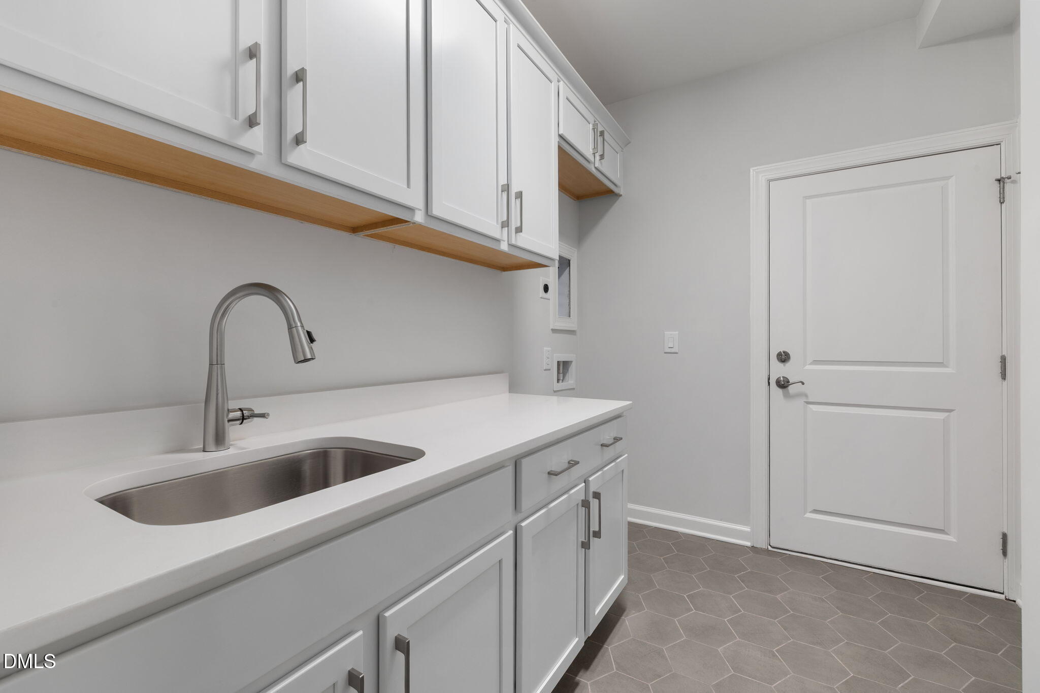 704 Blackpool Drive Property Photo 19
