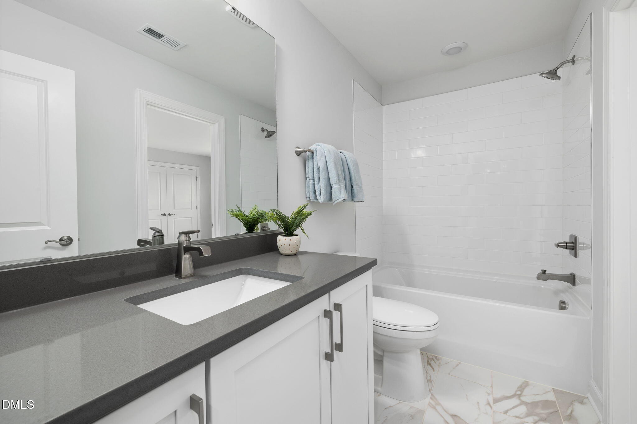 704 Blackpool Drive Property Photo 21